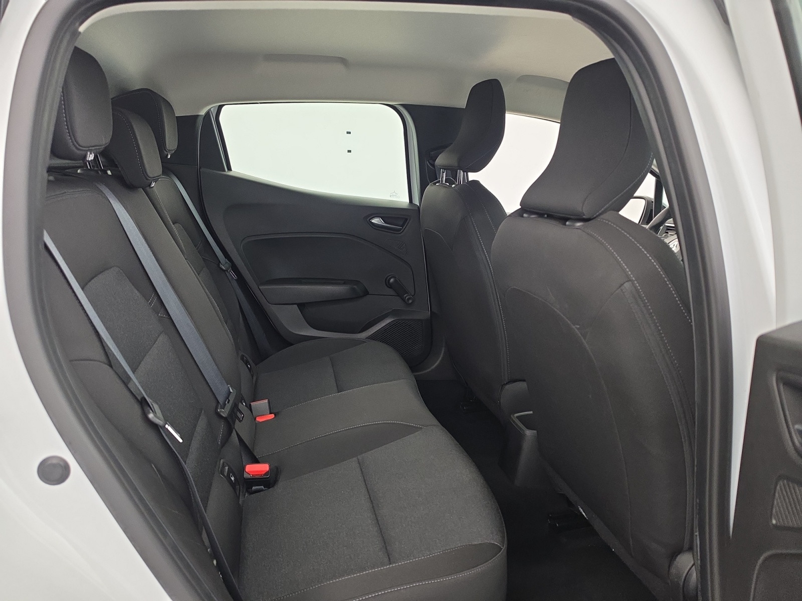 Vente en ligne Renault Clio 5 Clio TCe 90 au prix de 14 290 €