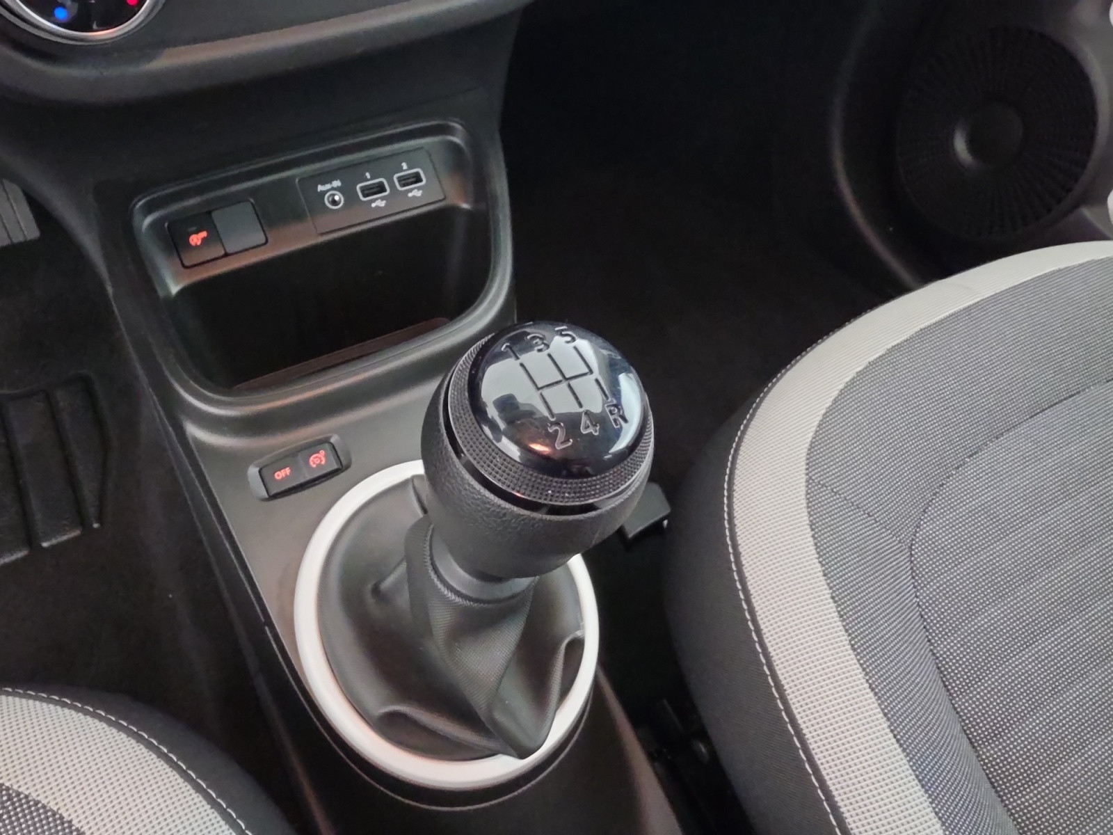 Vente en ligne Renault Twingo 3  SCe 65 au prix de 12 690 €