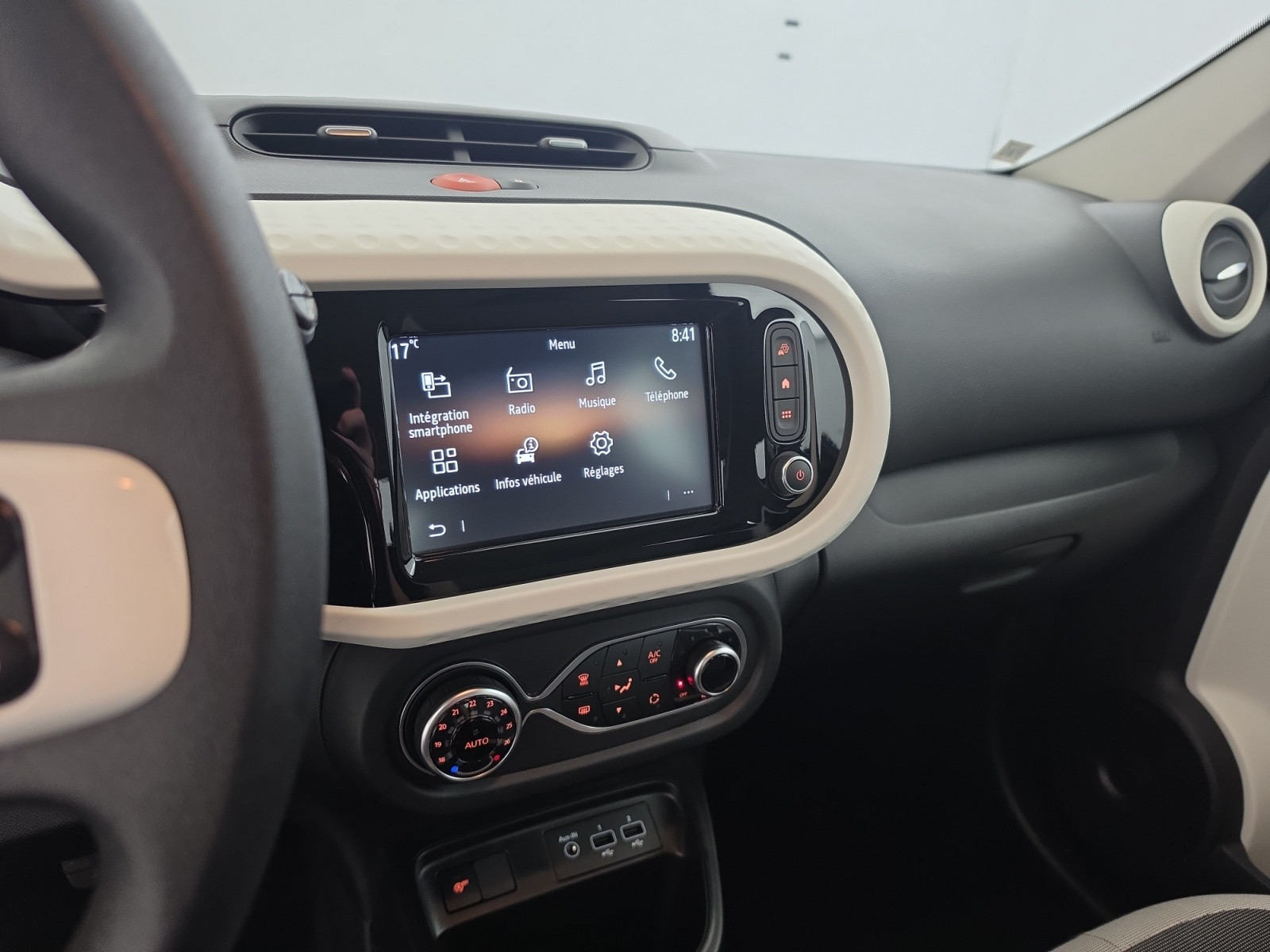 Vente en ligne Renault Twingo 3  SCe 65 au prix de 12 690 €