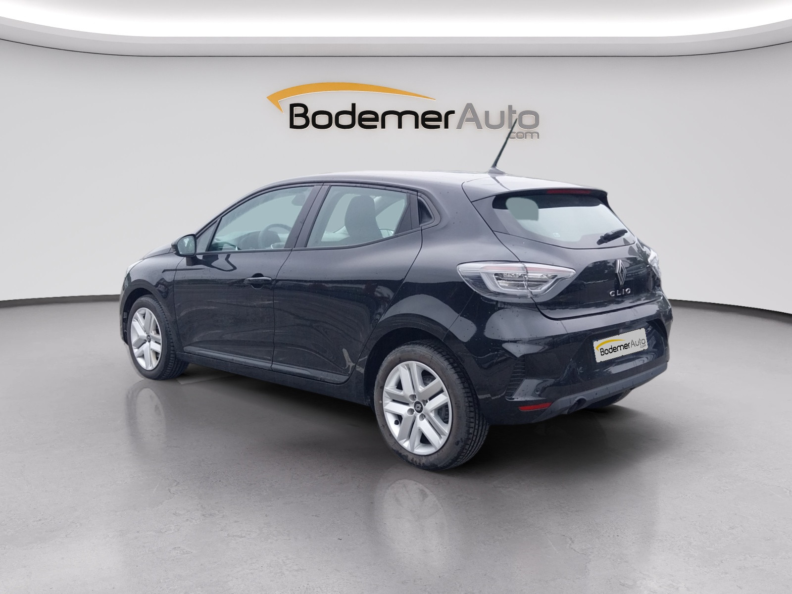 Vente en ligne Renault Clio 5 Clio Blue dCi 100 ch GSR2 au prix de 16 990 €