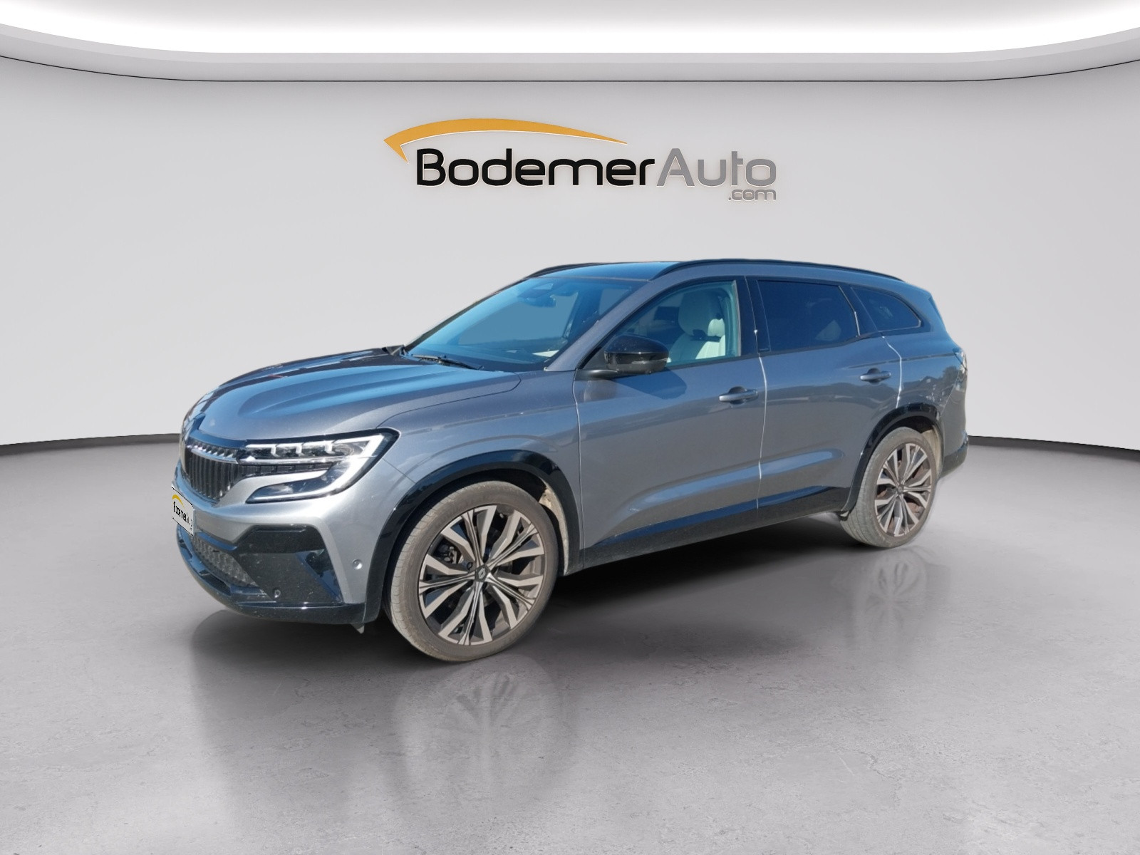 Renault Espace Espace E-Tech hybrid 200 occasion de 2023 en vente à Vannes