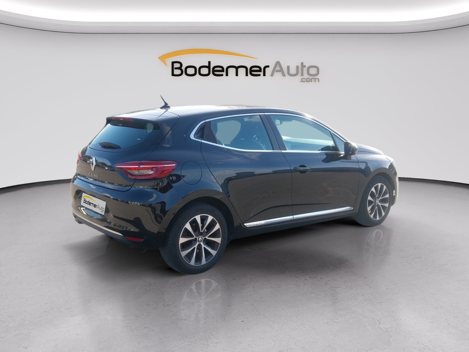 Vente en ligne Renault Clio 5 Clio TCe 90 - 21N au prix de 14 290 €