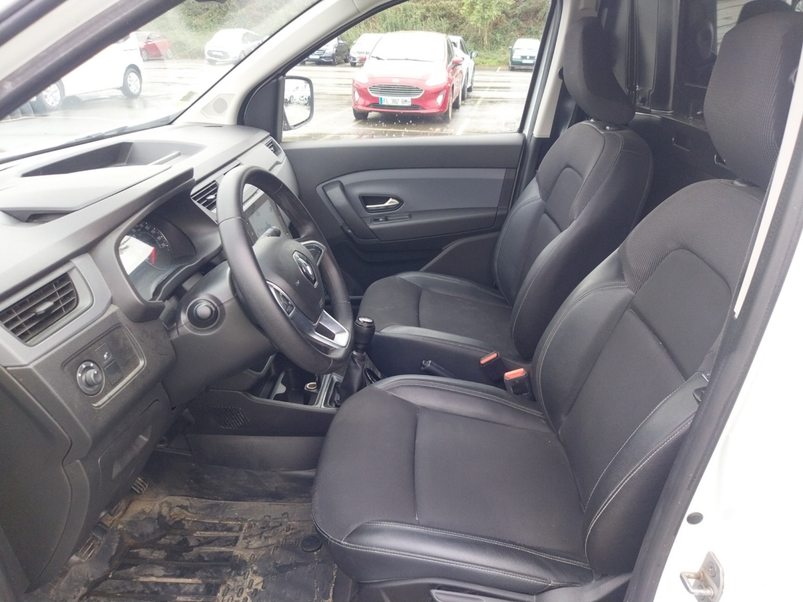 Vente en ligne Renault Express Van  BLUE DCI 95 - 22 au prix de 11 990 €