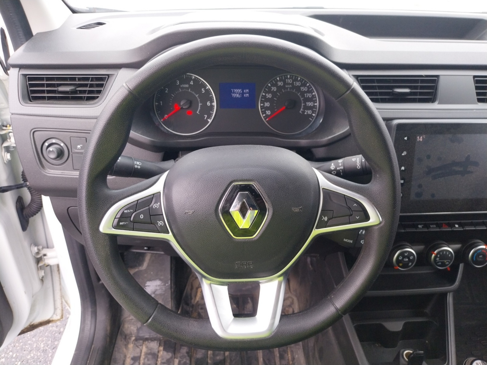Vente en ligne Renault Express Van  BLUE DCI 95 - 22 au prix de 11 990 €