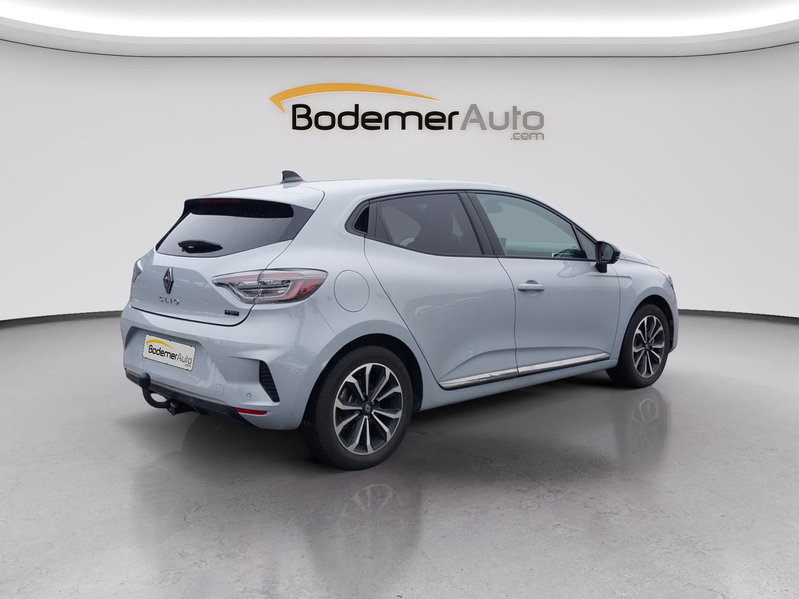 Vente en ligne Renault Clio 5 Clio E-Tech full hybrid 145 ch GSR2 au prix de 19 490 €