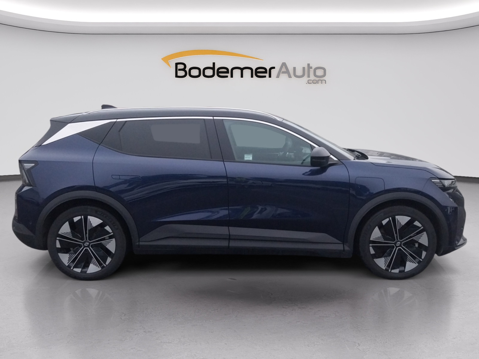Vente en ligne Renault Scenic E-Tech Scenic E-Tech électrique 220 ch grande autonomie au prix de 37 990 €