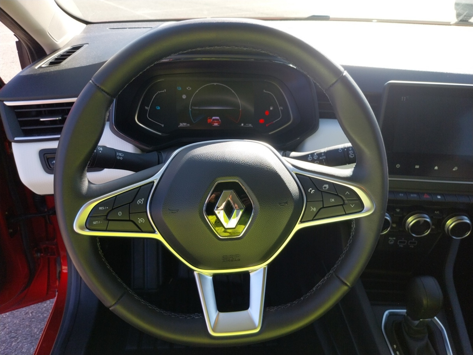 Vente en ligne Renault Clio 5 Clio E-Tech hybride 145 au prix de 17 290 €