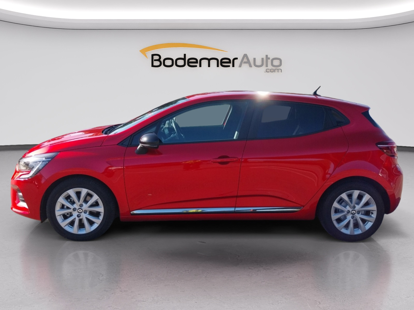 Vente en ligne Renault Clio 5 Clio E-Tech hybride 145 au prix de 17 290 €
