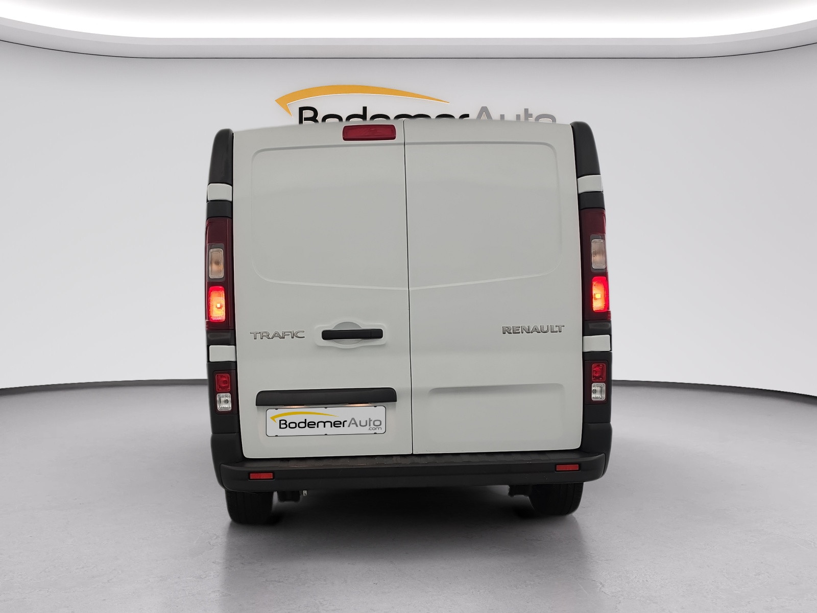 Vente en ligne Renault Trafic 3 Fourgon TRAFIC FGN L1H1 3000 KG BLUE DCI 130 au prix de 22 590 €