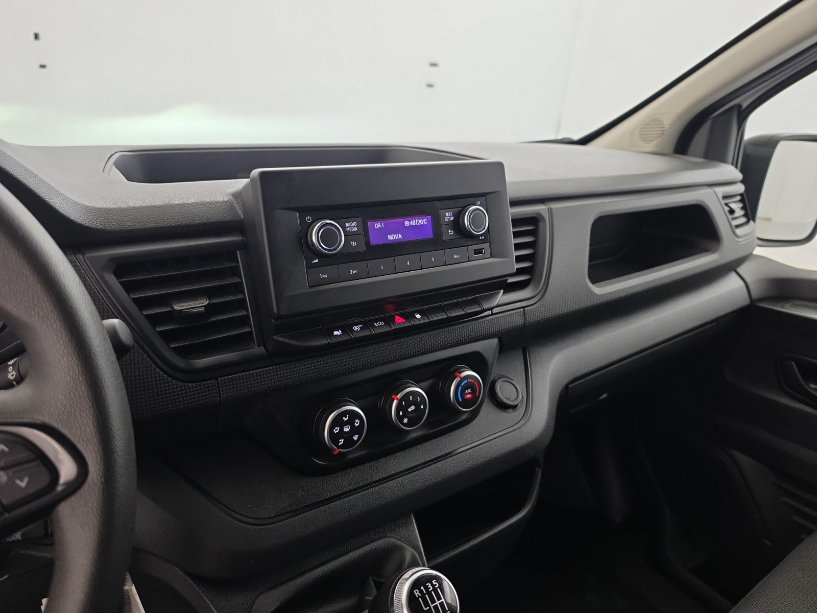 Vente en ligne Renault Trafic 3 Fourgon TRAFIC FGN L1H1 3000 KG BLUE DCI 130 au prix de 22 590 €