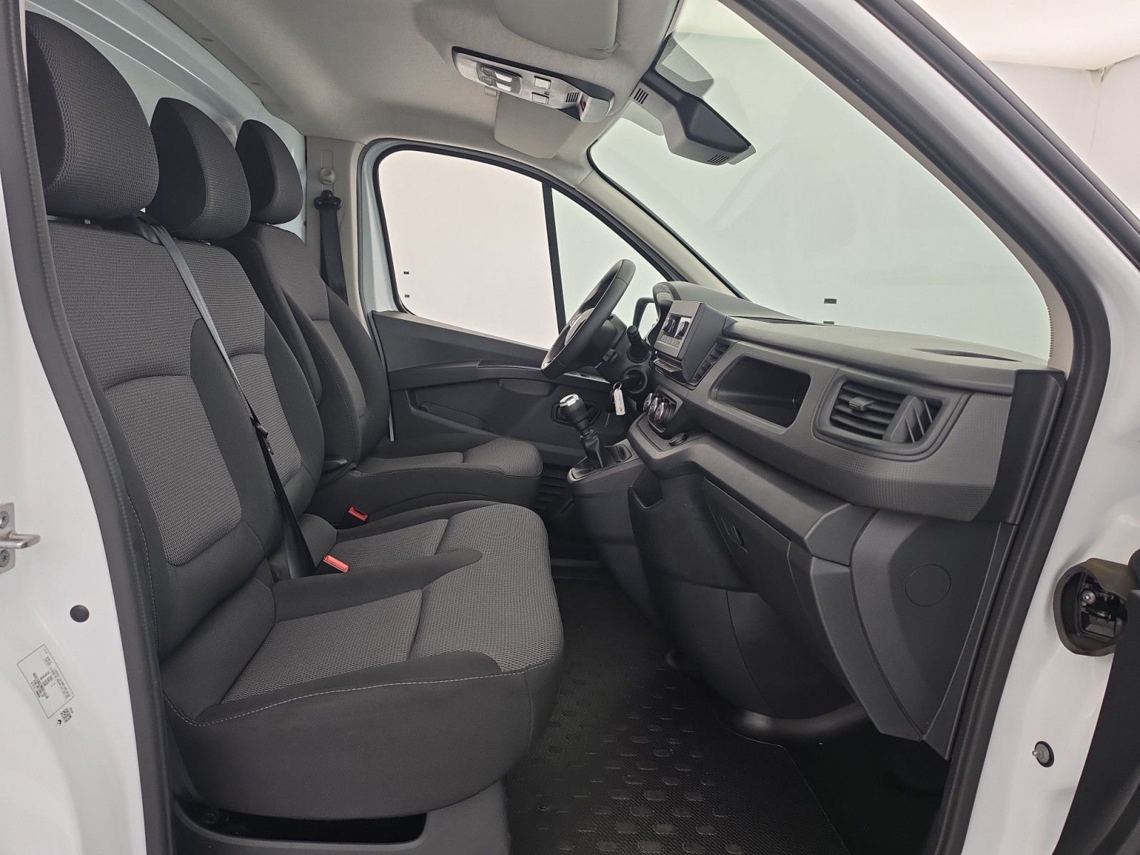 Vente en ligne Renault Trafic 3 Fourgon TRAFIC FGN L1H1 3000 KG BLUE DCI 130 au prix de 22 590 €