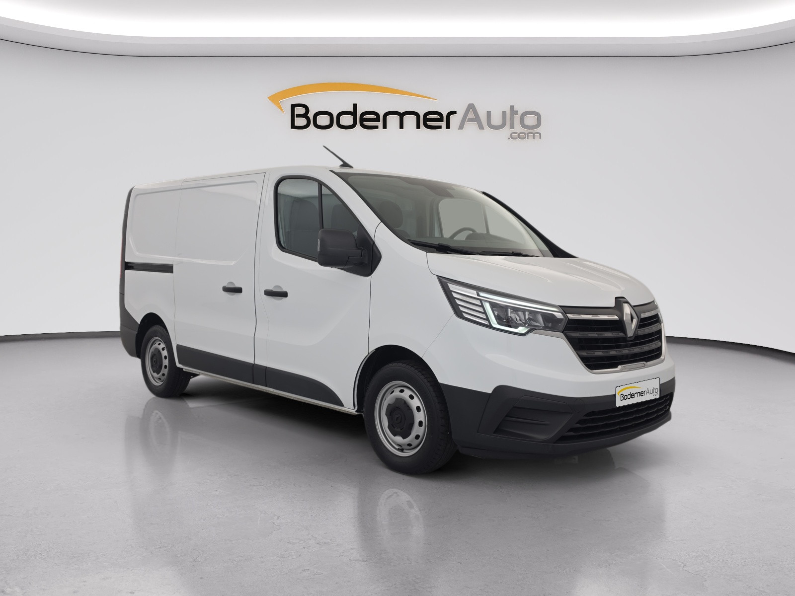 Vente en ligne Renault Trafic 3 Fourgon TRAFIC FGN L1H1 3000 KG BLUE DCI 130 au prix de 22 590 €