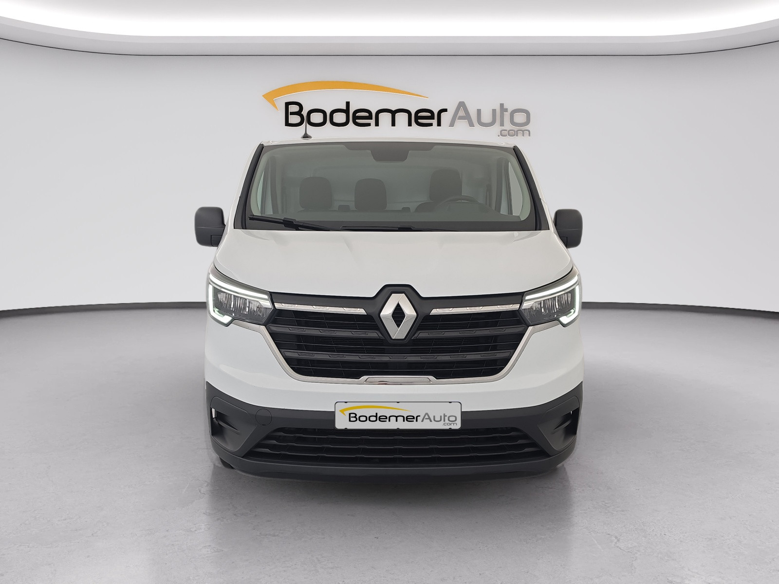 Vente en ligne Renault Trafic 3 Fourgon TRAFIC FGN L1H1 3000 KG BLUE DCI 130 au prix de 22 590 €