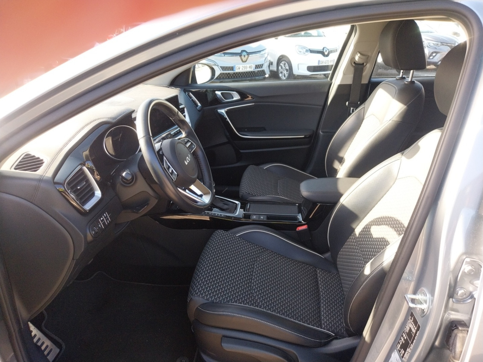 Vente en ligne Kia XCeed XCeed 1.5l T-GDi 160 ch DCT7 au prix de 19 990 €
