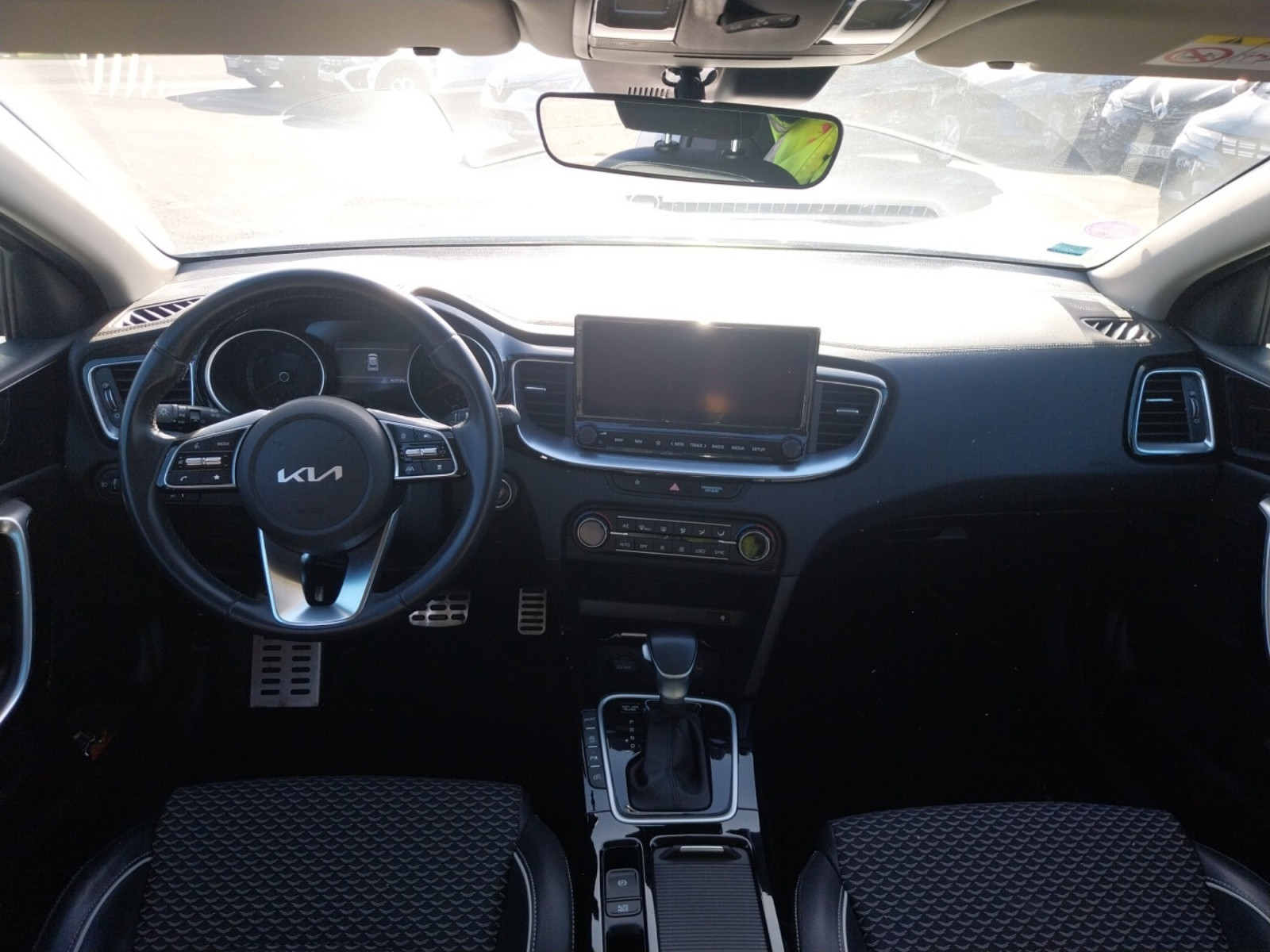 Vente en ligne Kia XCeed XCeed 1.5l T-GDi 160 ch DCT7 au prix de 19 990 €