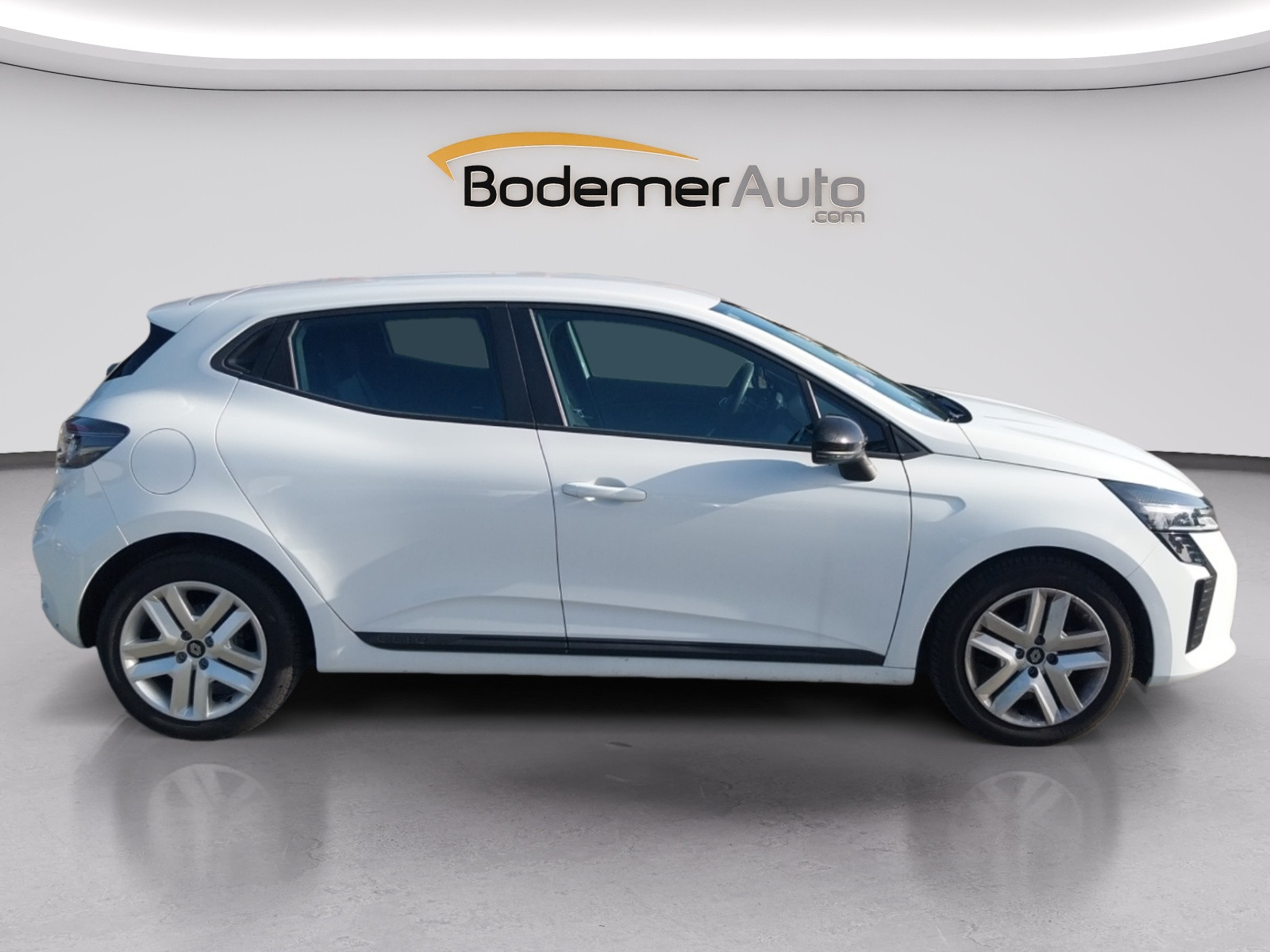 Vente en ligne Renault Clio 5 Clio SCe 65 au prix de 13 290 €