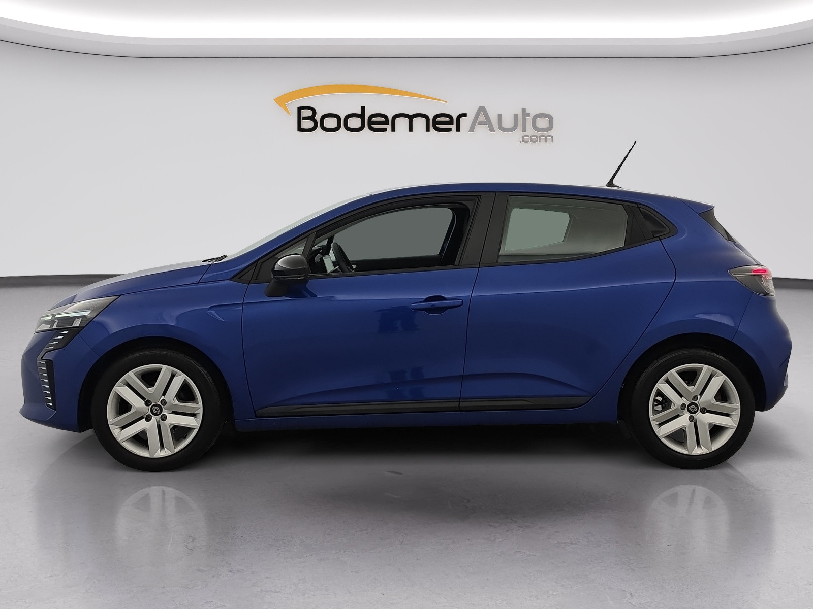 Vente en ligne Renault Clio 5 Clio TCe 90 au prix de 15 290 €