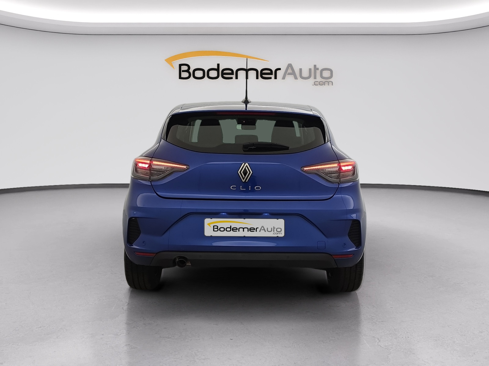 Vente en ligne Renault Clio 5 Clio TCe 90 au prix de 15 290 €