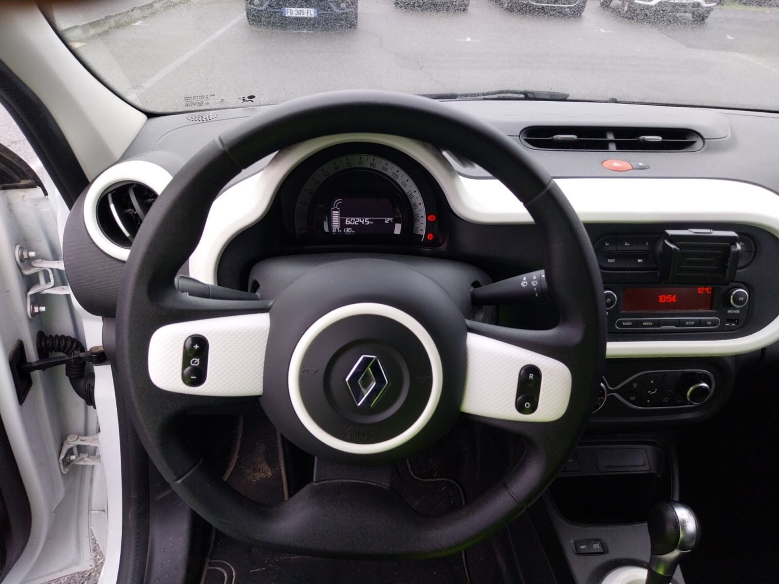 Vente en ligne Renault Twingo Electrique Twingo III E-Tech au prix de 11 490 €
