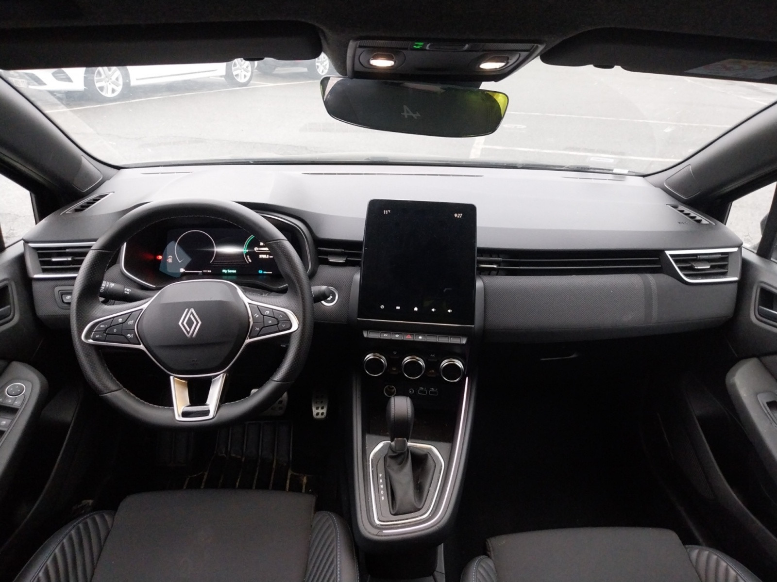 Vente en ligne Renault Clio 5 Clio E-Tech full hybrid 145 ch GSR2 au prix de 21 590 €