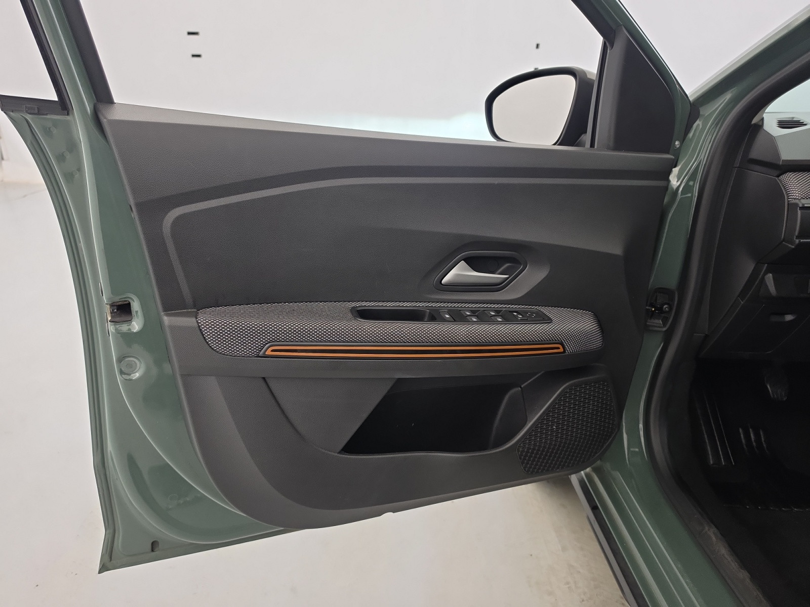 Vente en ligne Dacia Sandero  ECO-G 100 au prix de 14 990 €