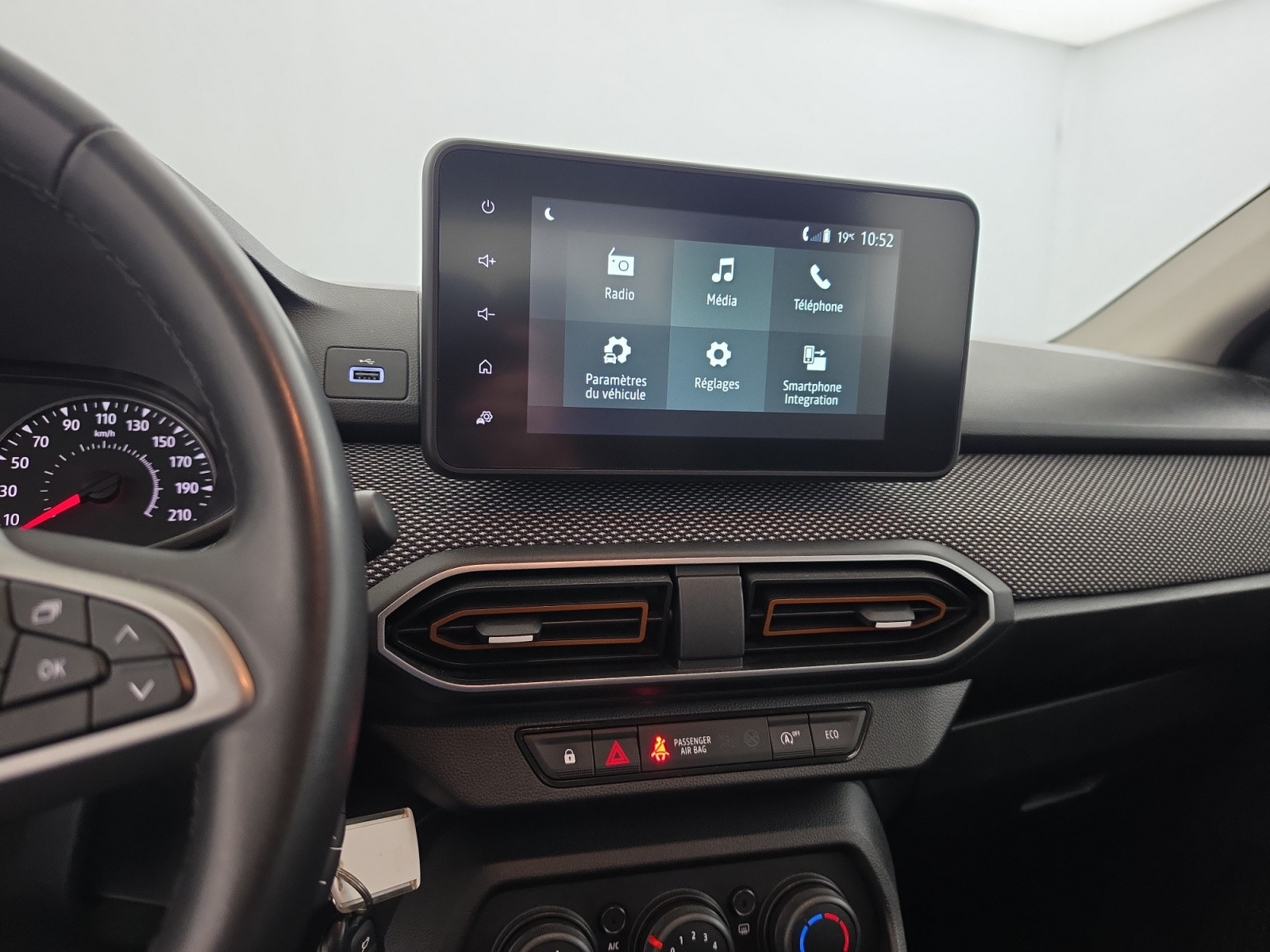 Vente en ligne Dacia Sandero  ECO-G 100 au prix de 14 990 €