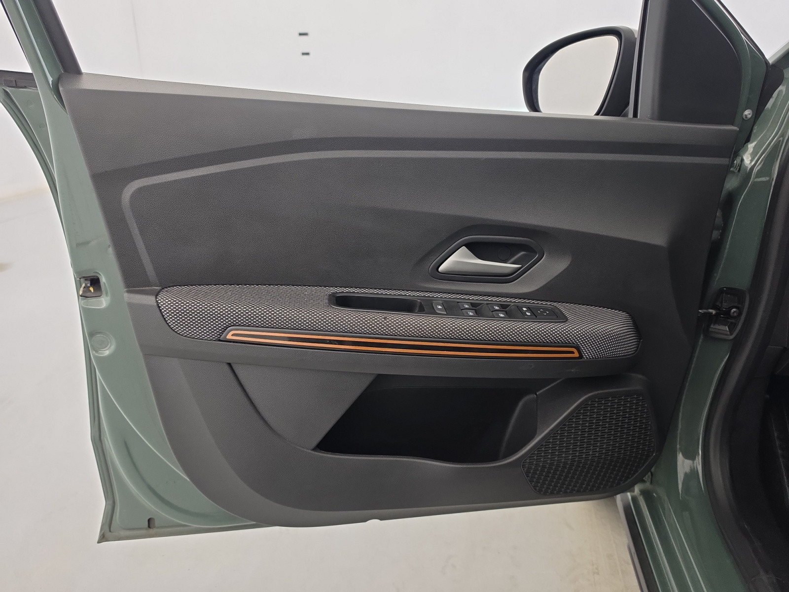 Vente en ligne Dacia Sandero  ECO-G 100 au prix de 14 990 €