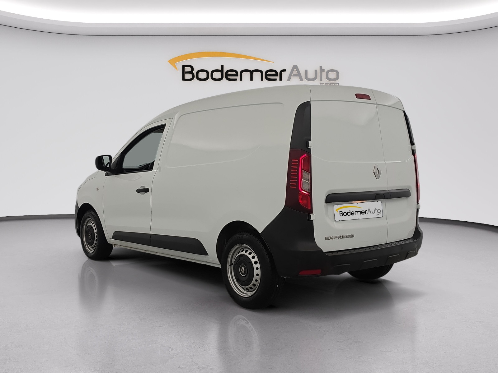 Vente en ligne Renault Express Van  BLUE DCI 95 - 22 au prix de 15 990 €