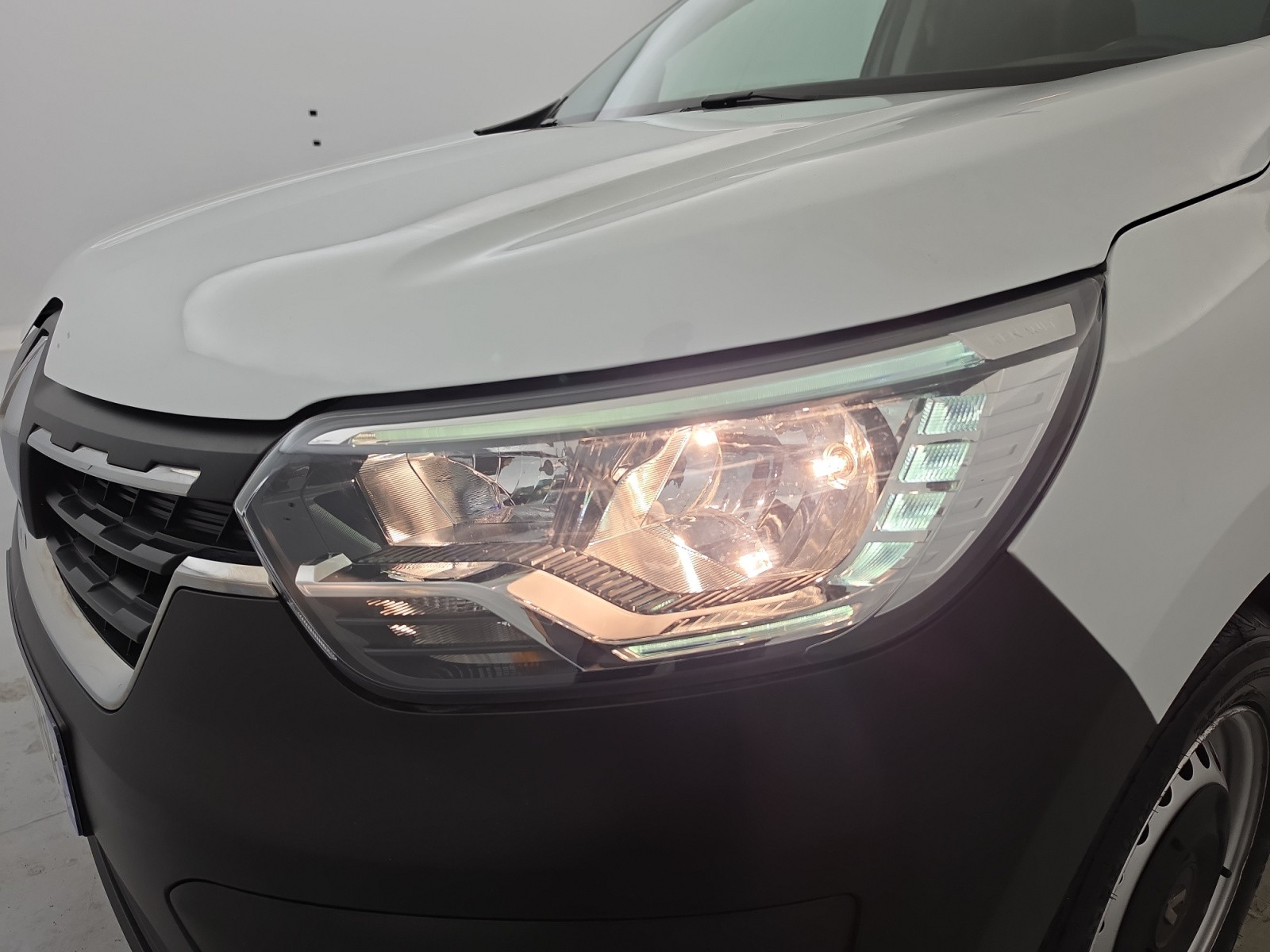 Vente en ligne Renault Express Van  BLUE DCI 95 - 22 au prix de 15 990 €