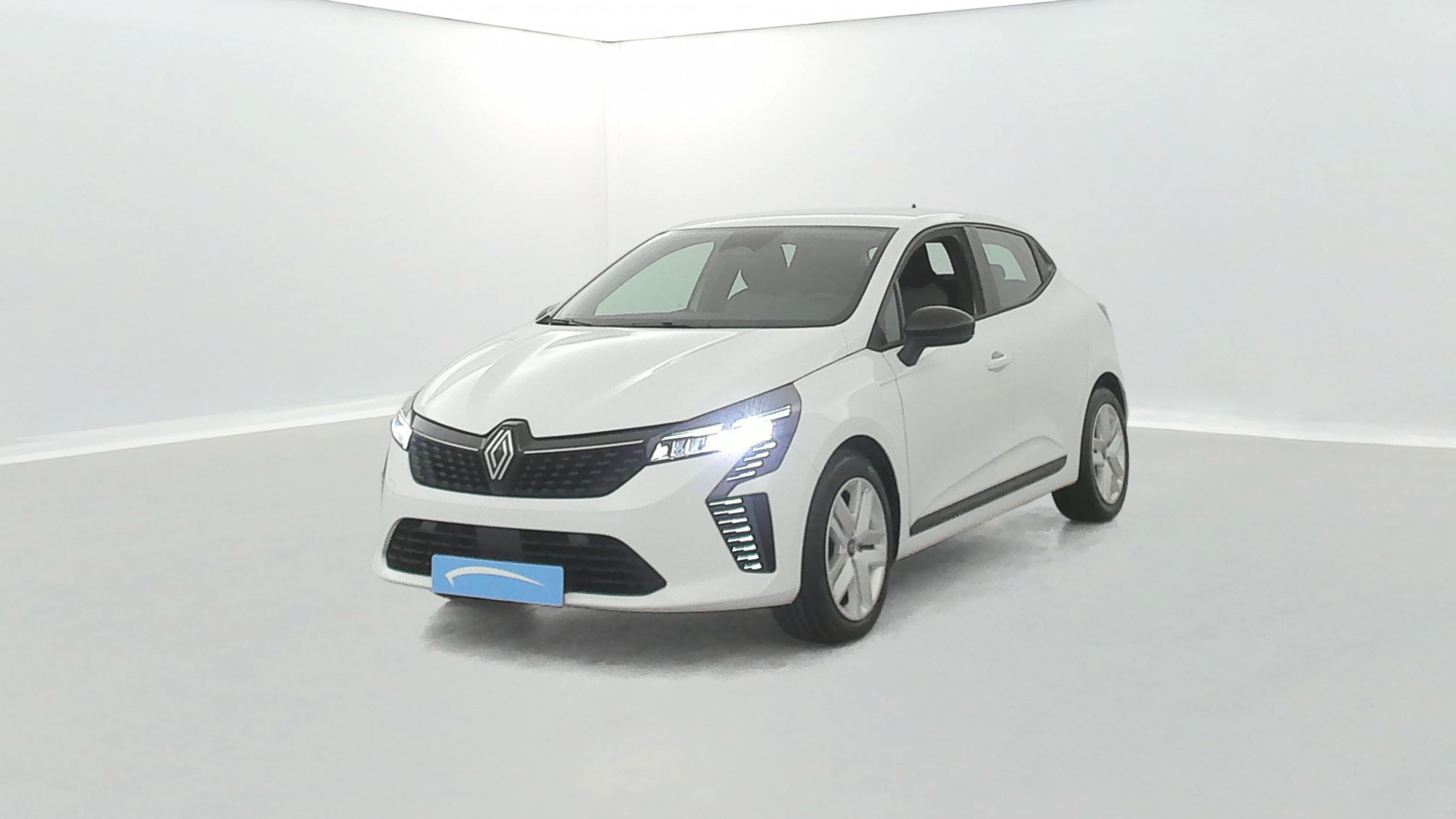 Renault Clio 5 Clio E-Tech full hybrid 145 occasion de 2025 en vente à Vannes