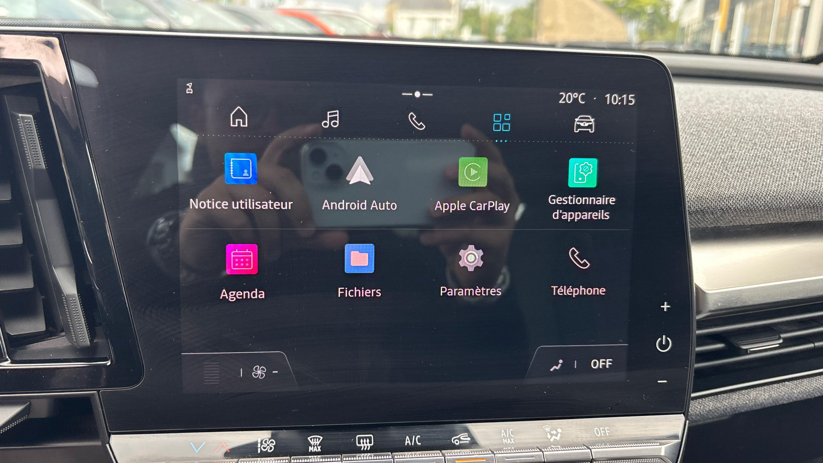 Vente en ligne Renault Megane E-Tech  EV60 220 ch super charge au prix de 22 690 €