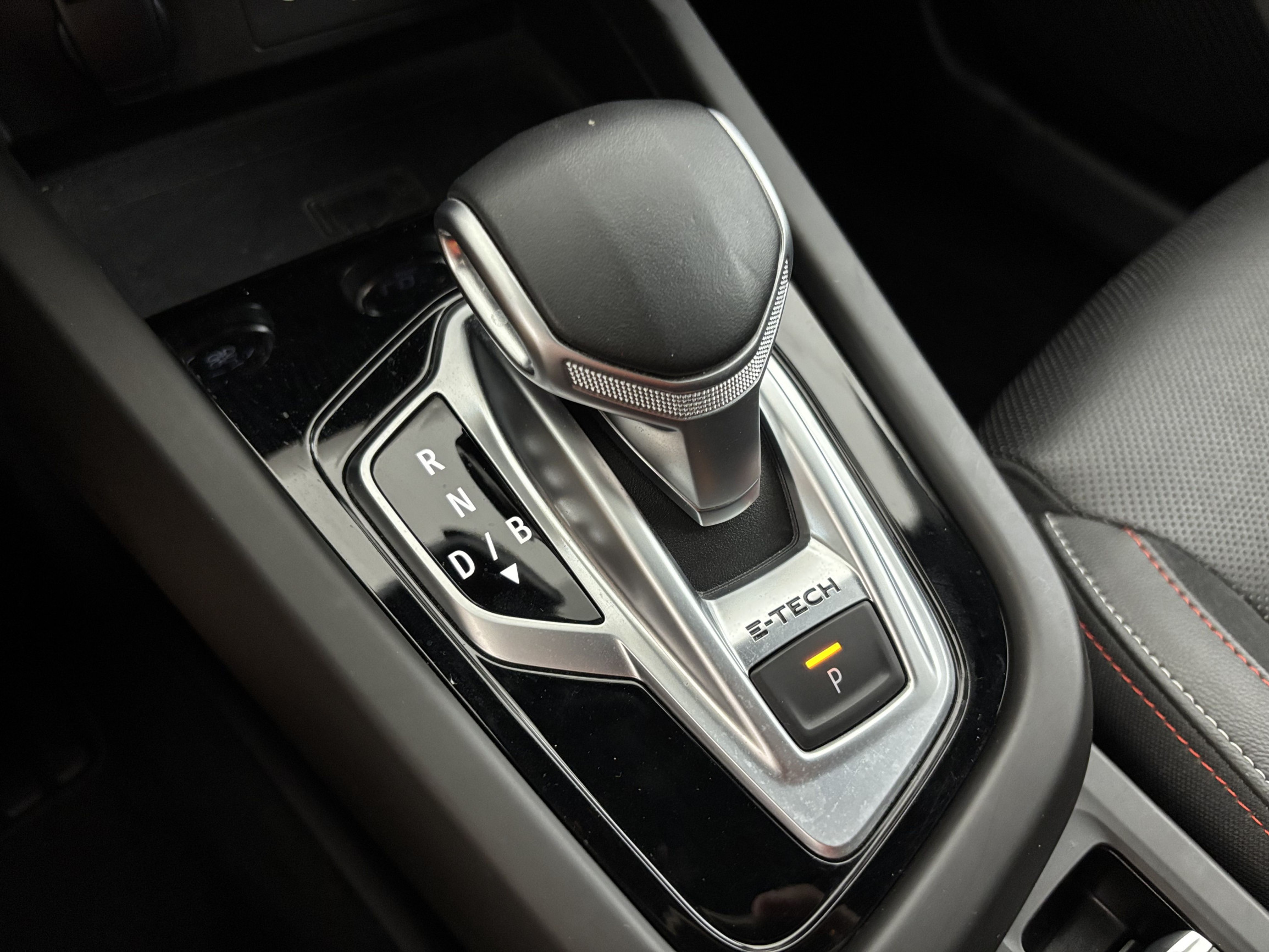 Vente en ligne Renault Arkana  E-Tech 145 - 21B au prix de 20 690 €