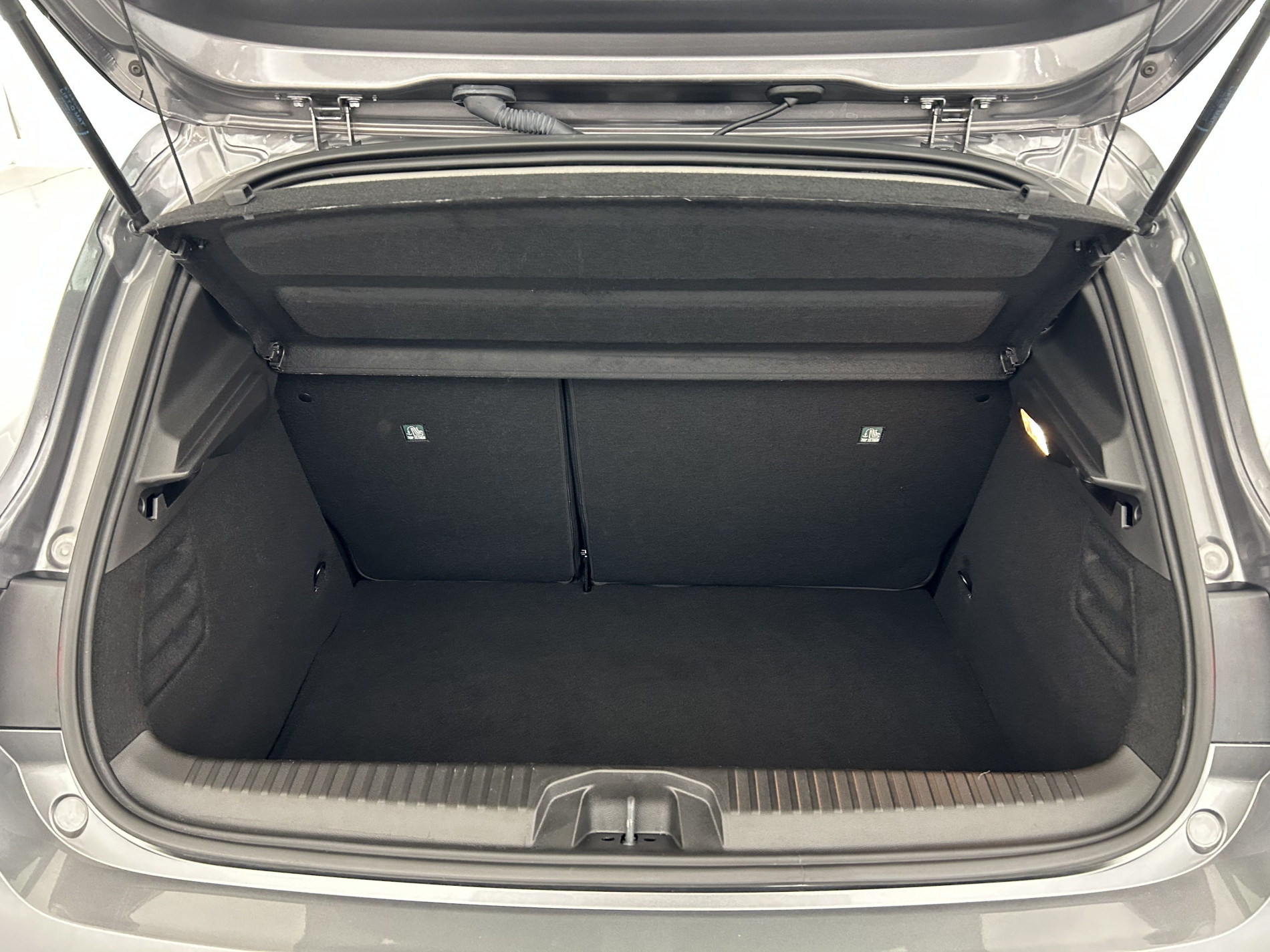 Vente en ligne Renault Clio 5 Clio E-Tech full hybrid 145 ch GSR2 au prix de 18 790 €