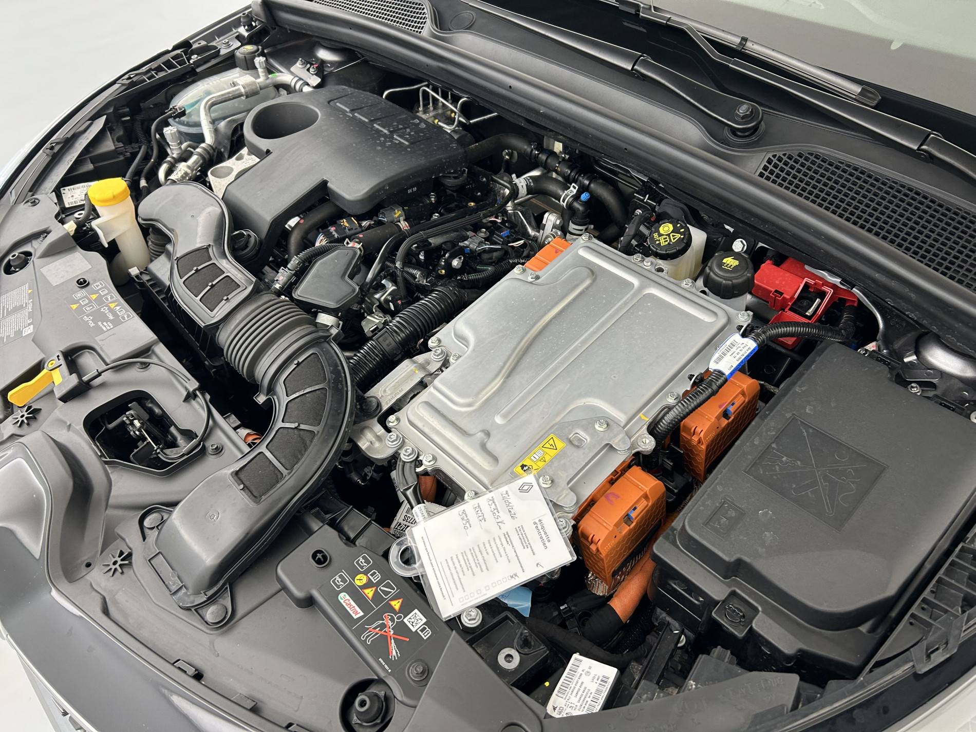 Vente en ligne Renault Clio 5 Clio E-Tech full hybrid 145 ch GSR2 au prix de 18 790 €