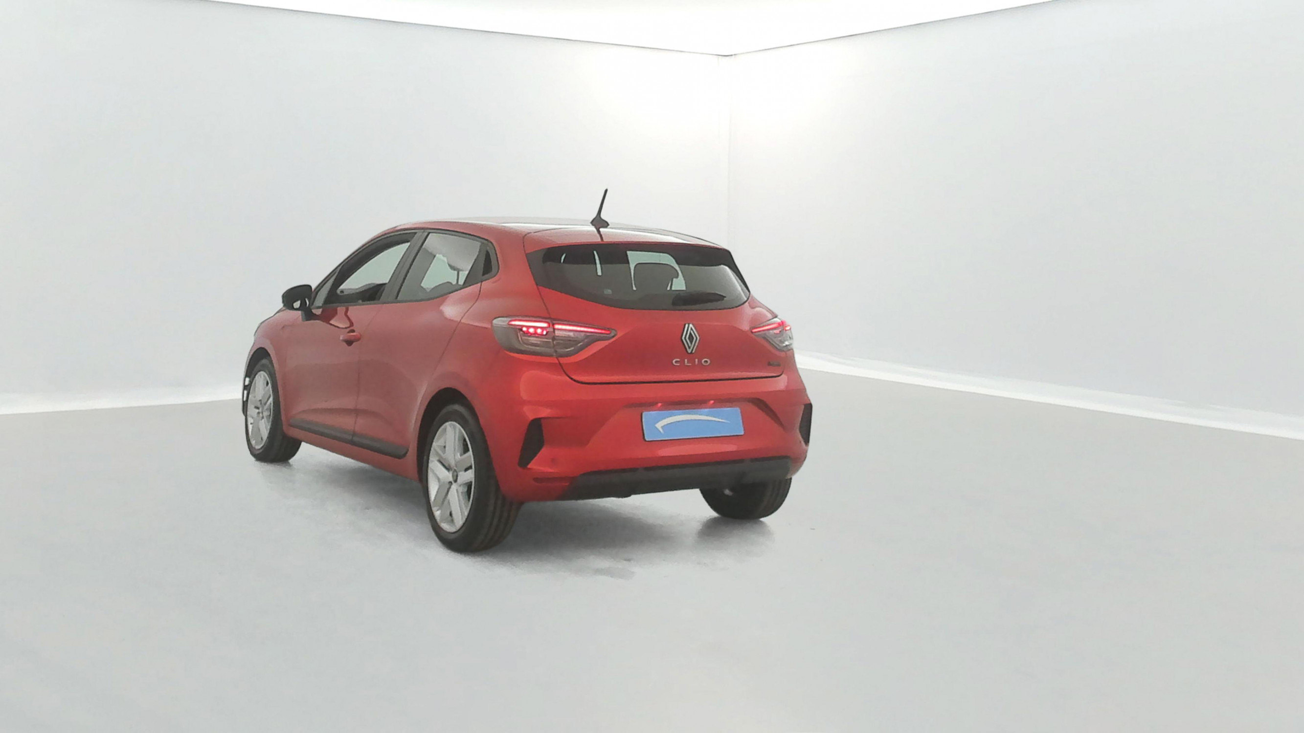 Vente en ligne Renault Clio 5 Clio E-Tech full hybrid 145 ch GSR2 au prix de 18 990 €