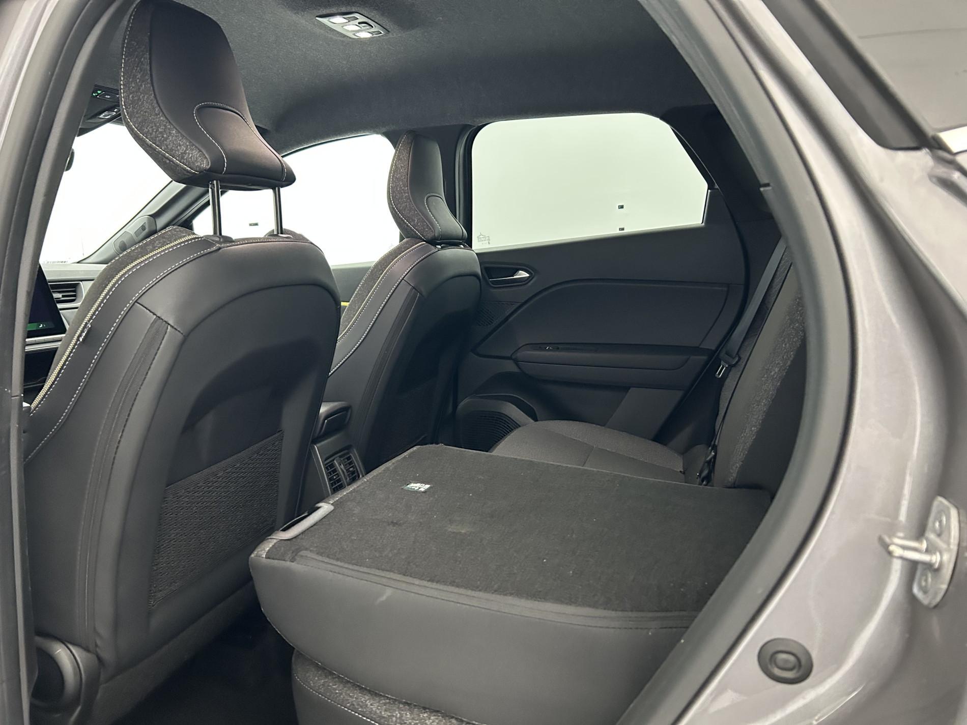 Vente en ligne Renault Symbioz  E-Tech full hybrid 145 au prix de 24 990 €