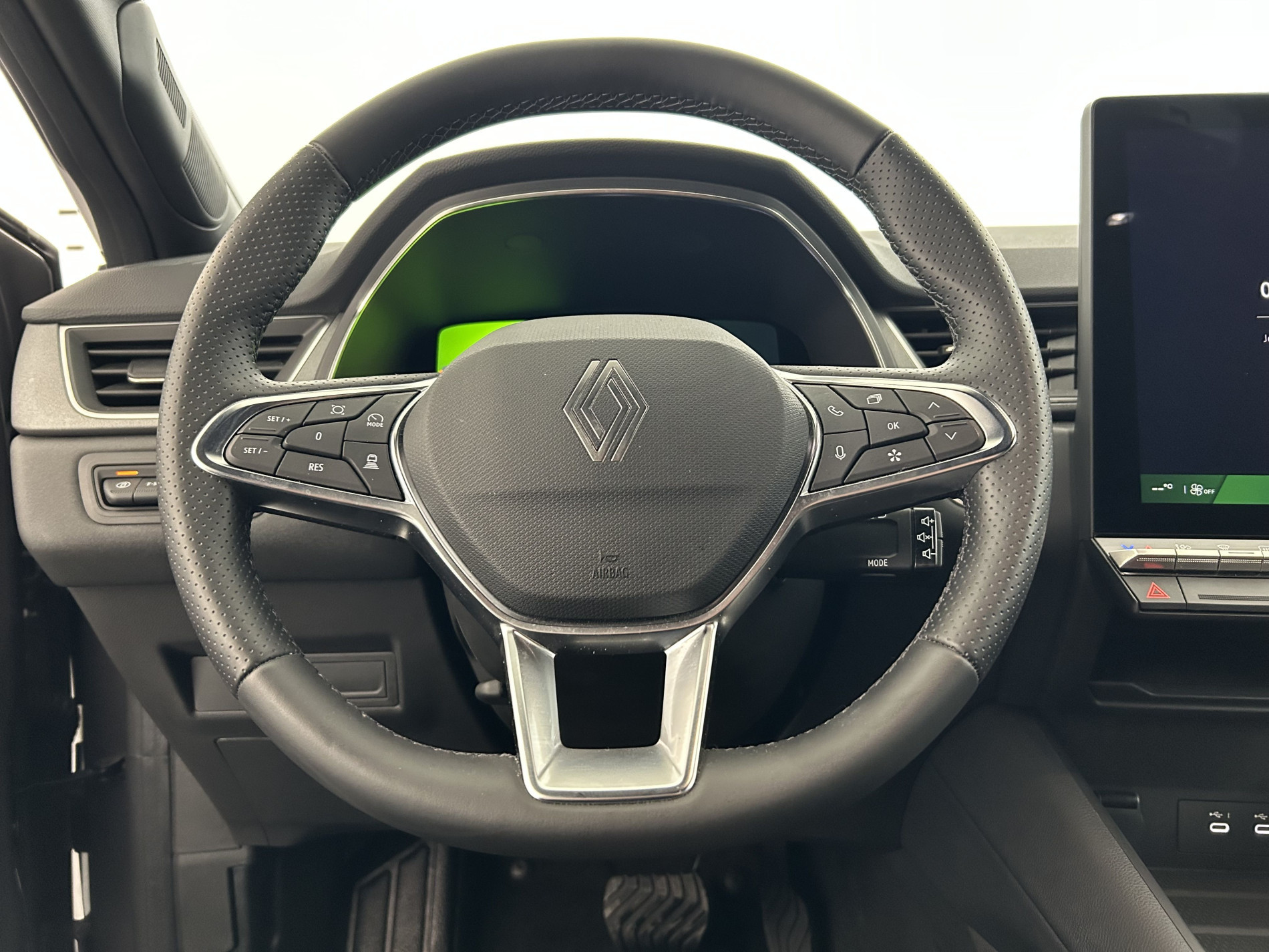 Vente en ligne Renault Symbioz  E-Tech full hybrid 145 au prix de 24 990 €