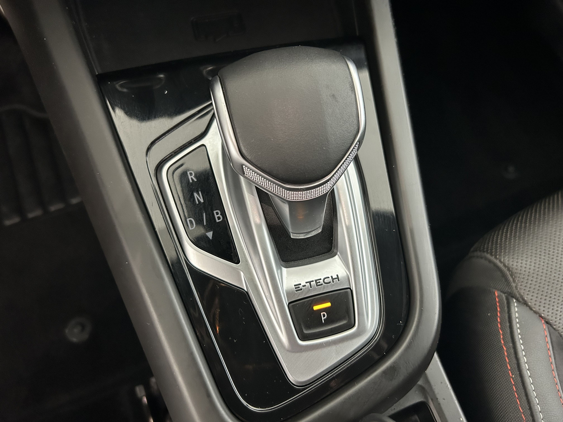 Vente en ligne Renault Arkana  E-Tech 145 - 21B au prix de 19 790 €