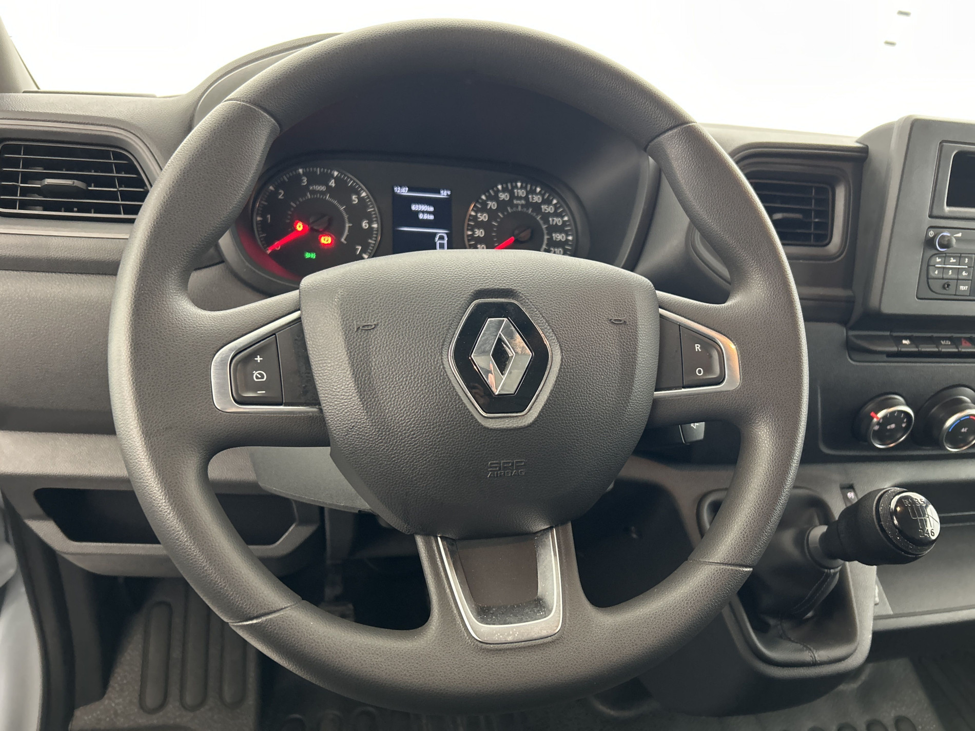 Vente en ligne Renault Master Fourgon MASTER FGN TRAC F3500 L3H3 BLUE DCI 135 au prix de 24 990 €