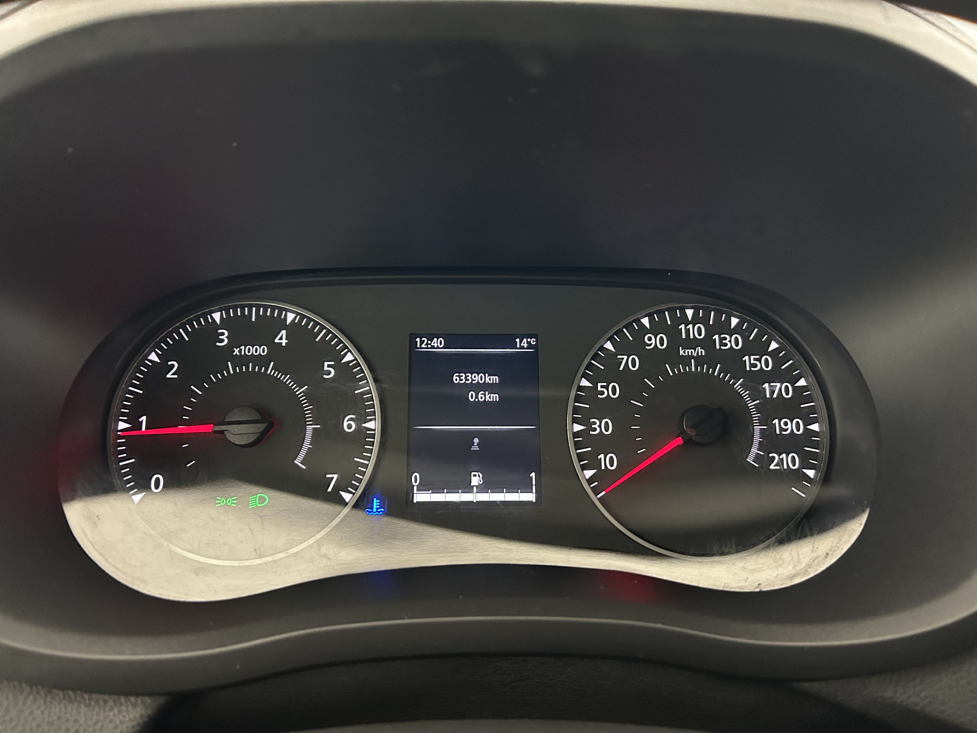 Vente en ligne Renault Master Fourgon MASTER FGN TRAC F3500 L3H3 BLUE DCI 135 au prix de 24 990 €