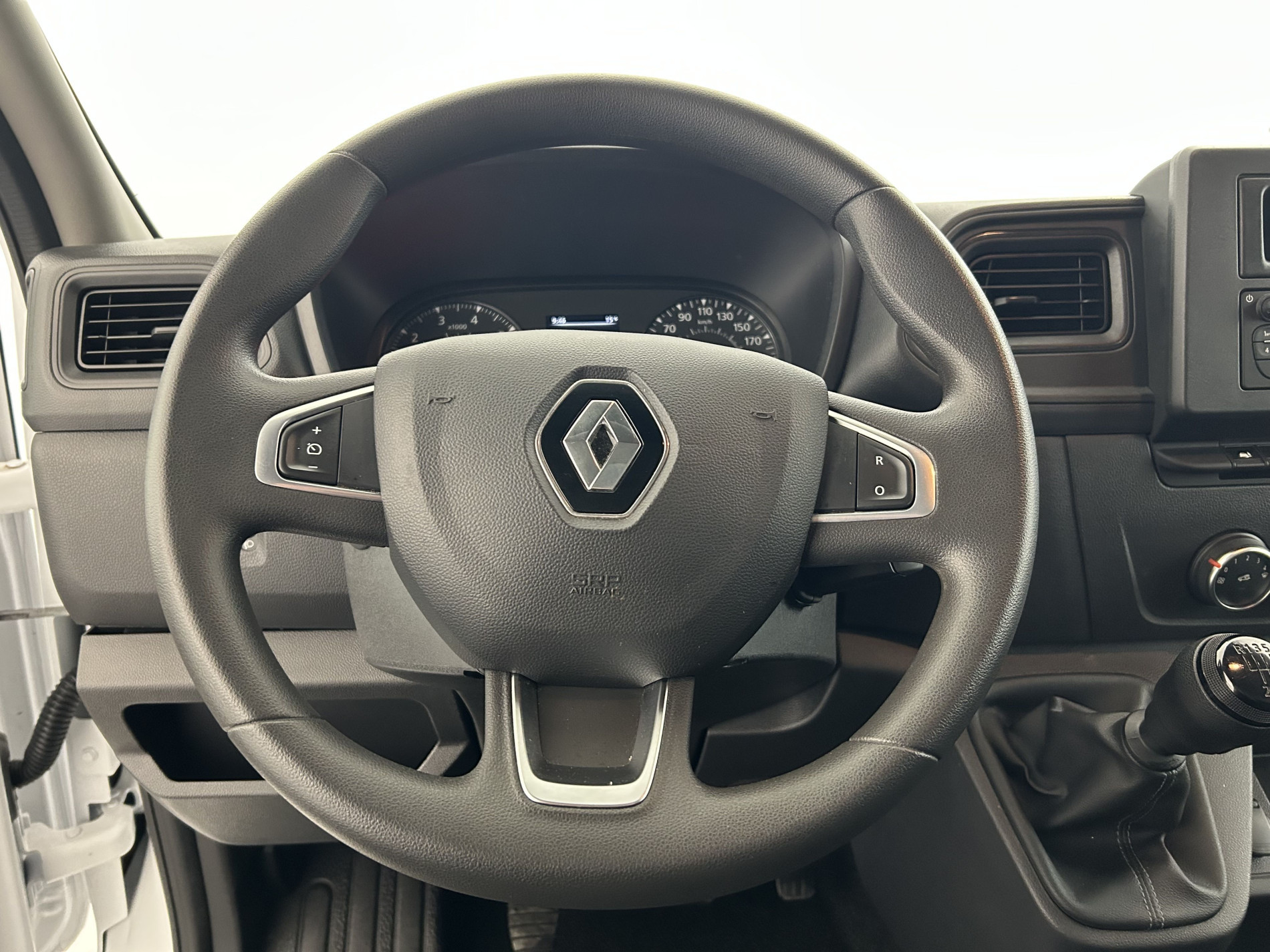 Vente en ligne Renault Master Fourgon MASTER FGN TRAC F3500 L2H2 BLUE DCI 135 au prix de 20 990 €