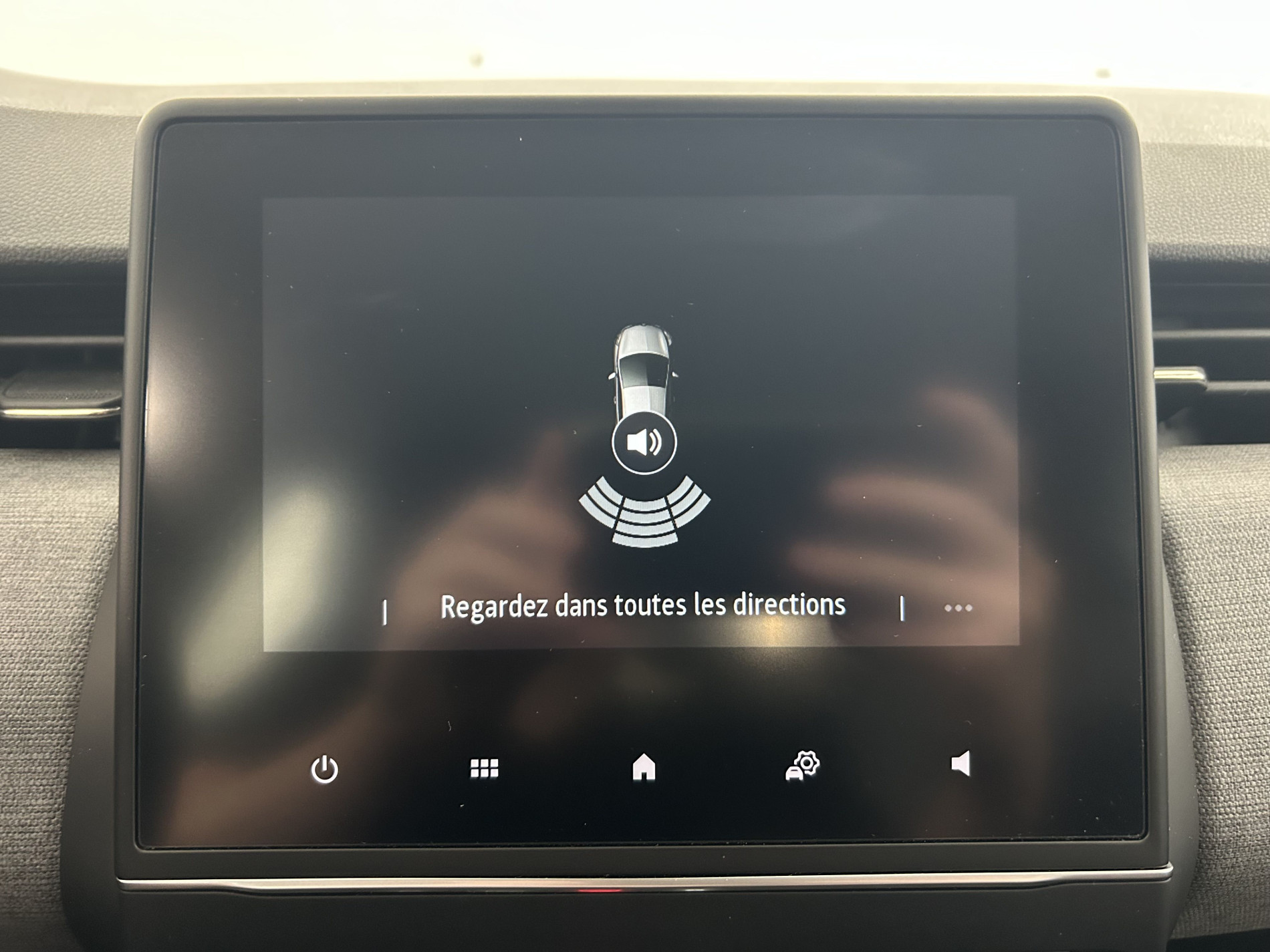Vente en ligne Renault Clio 5 Clio E-Tech full hybrid 145 ch GSR2 au prix de 18 990 €