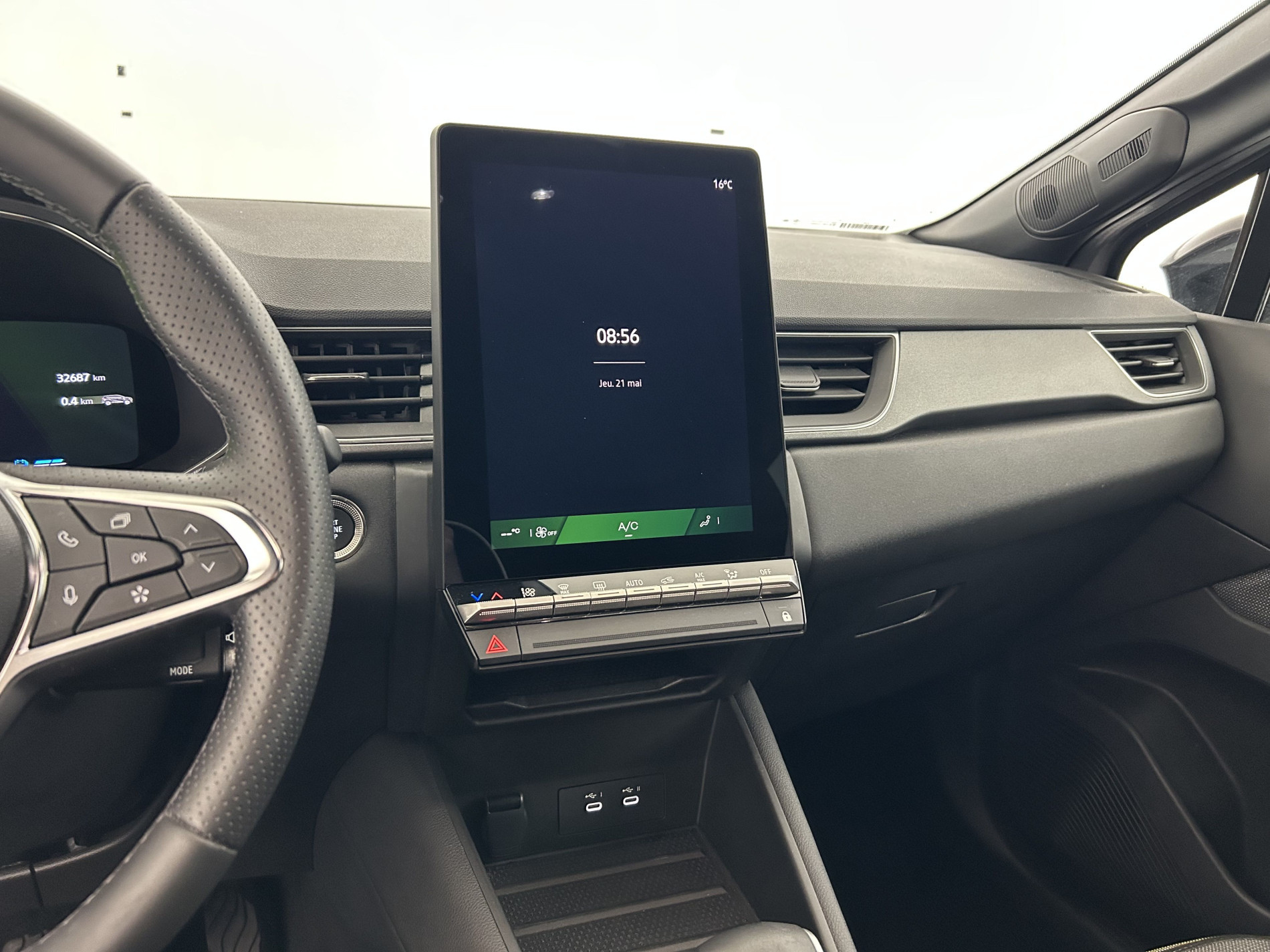 Vente en ligne Renault Symbioz  E-Tech full hybrid 145 au prix de 24 990 €