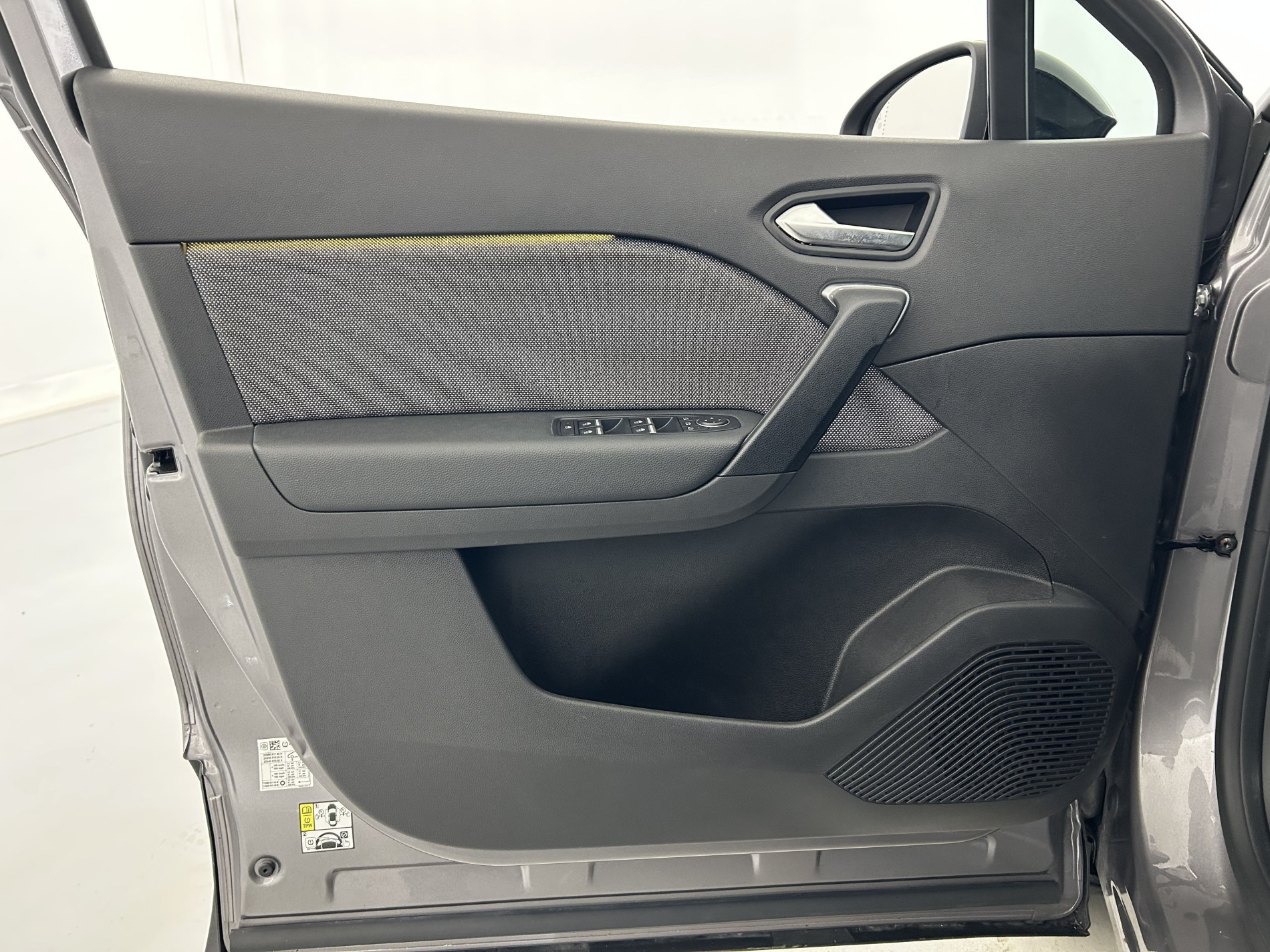 Vente en ligne Renault Symbioz  E-Tech full hybrid 145 au prix de 24 990 €