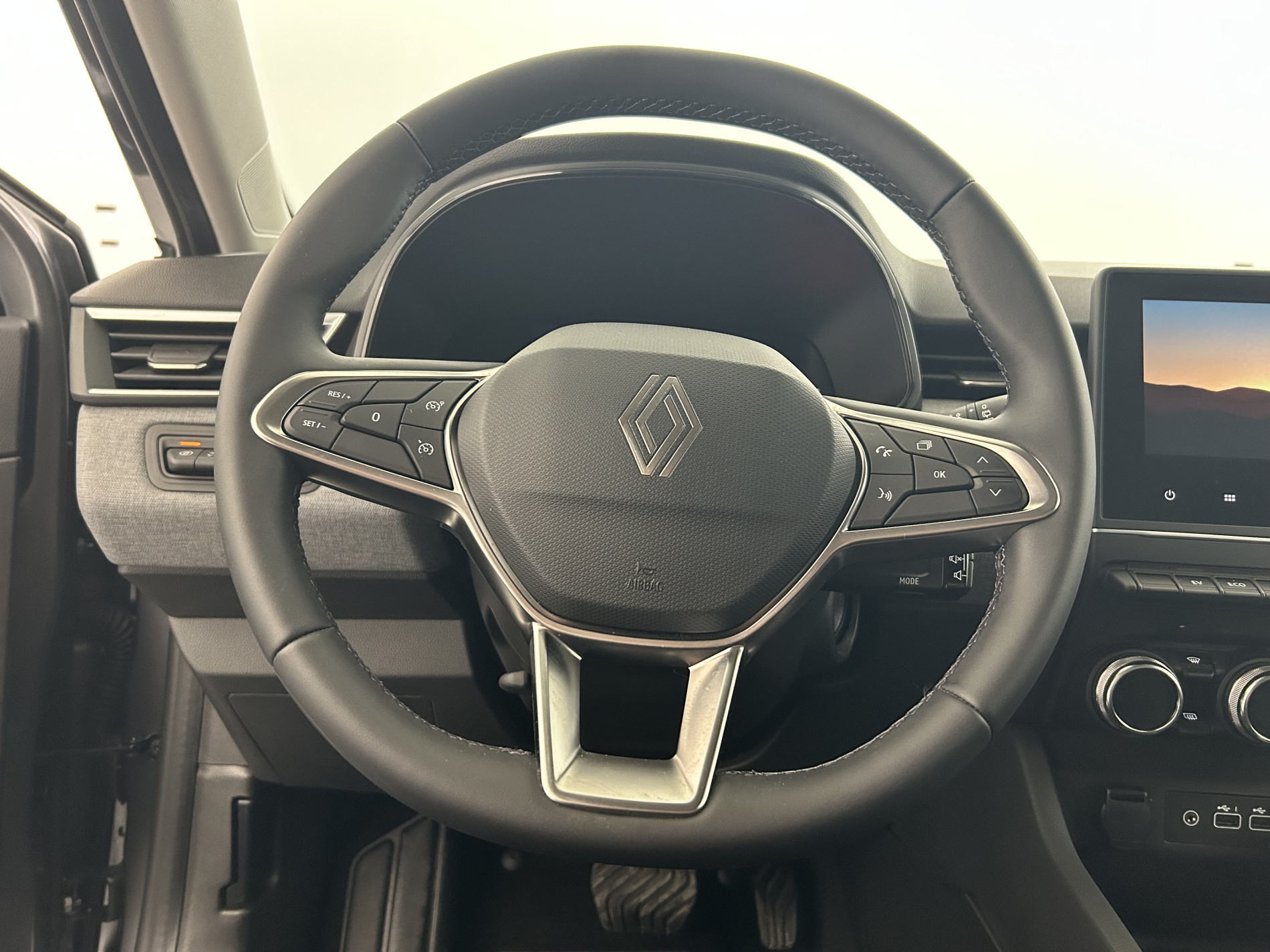 Vente en ligne Renault Clio 5 Clio E-Tech full hybrid 145 ch GSR2 au prix de 18 990 €