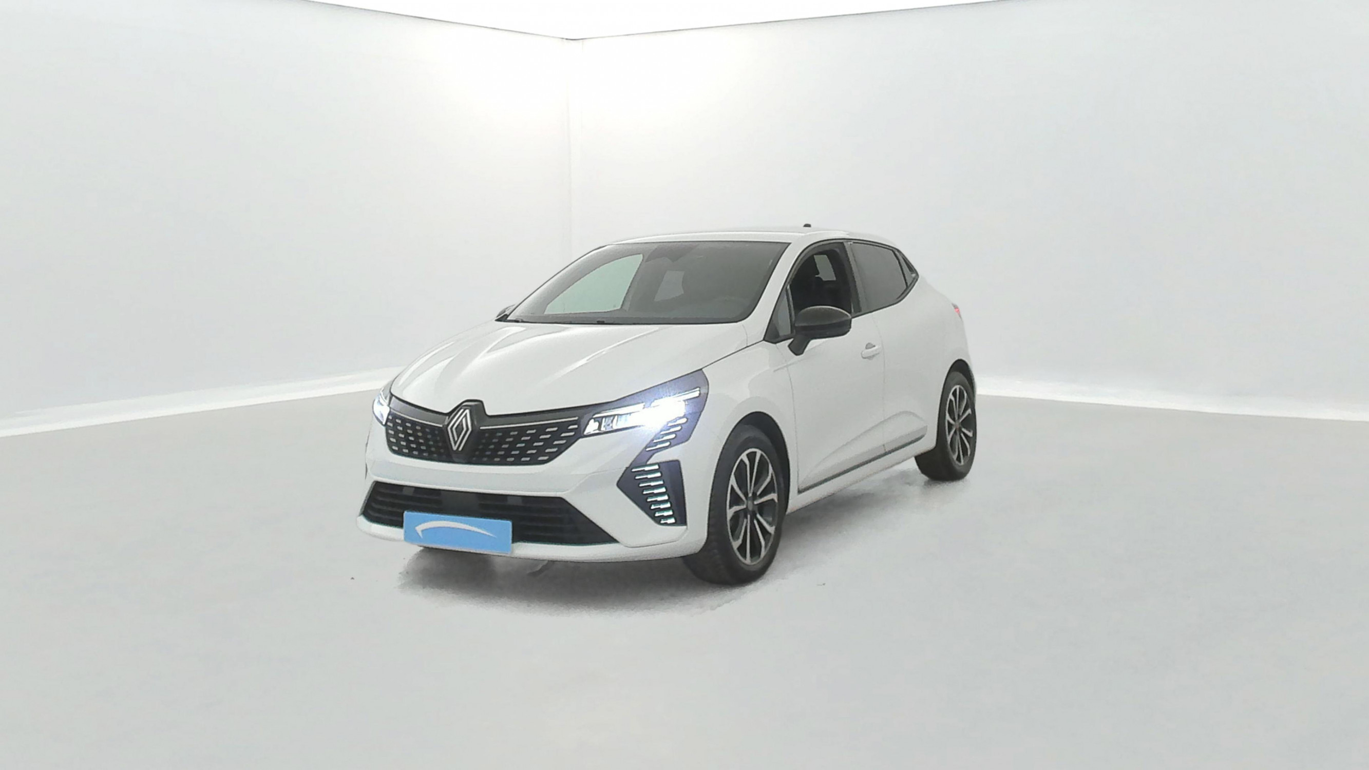 Renault Clio 5 Clio E-Tech full hybrid 145 ch GSR2 occasion de 2025 en vente à Vannes