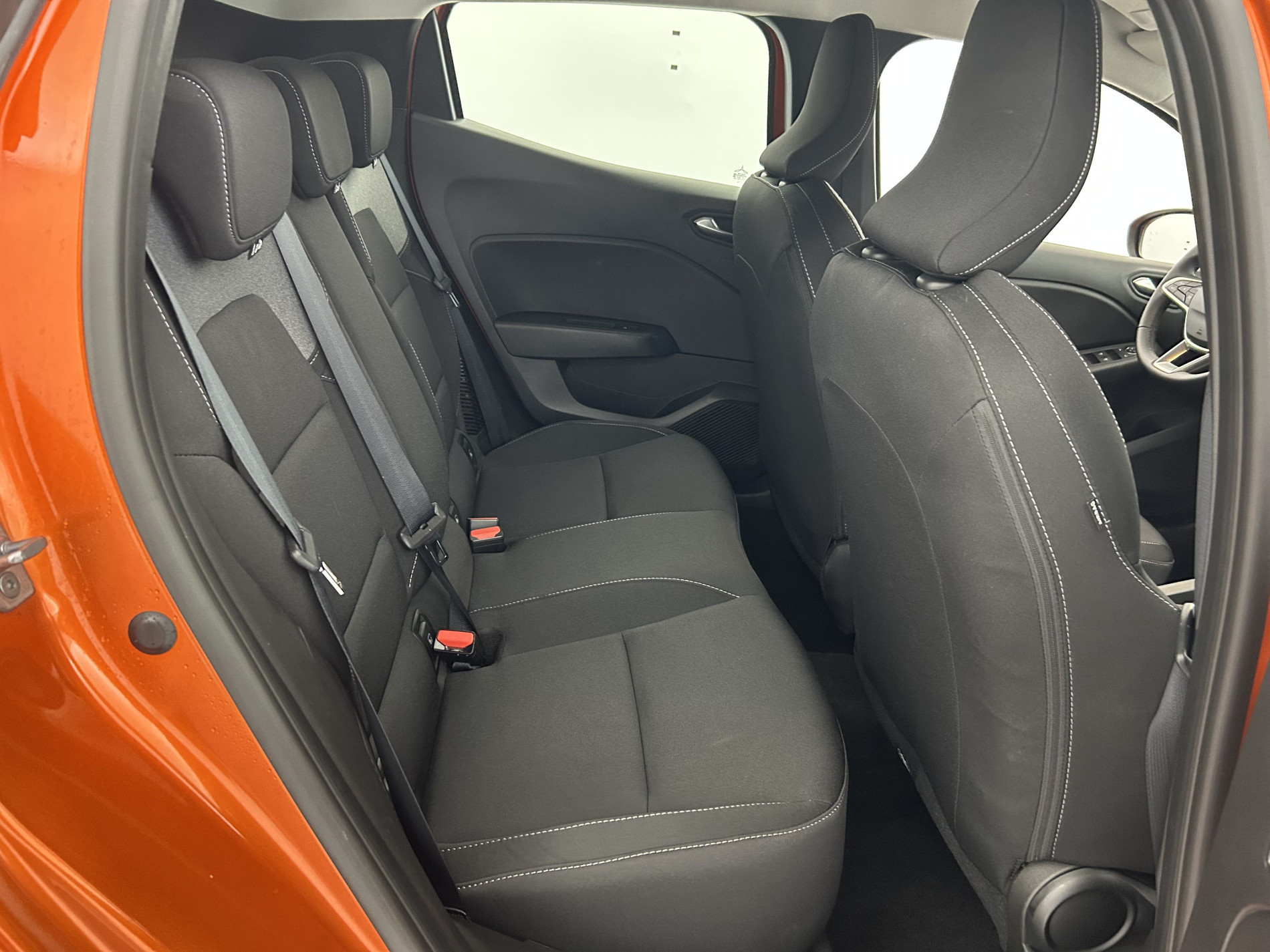 Vente en ligne Renault Clio 5 Clio E-Tech full hybrid 145 ch GSR2 au prix de 18 690 €