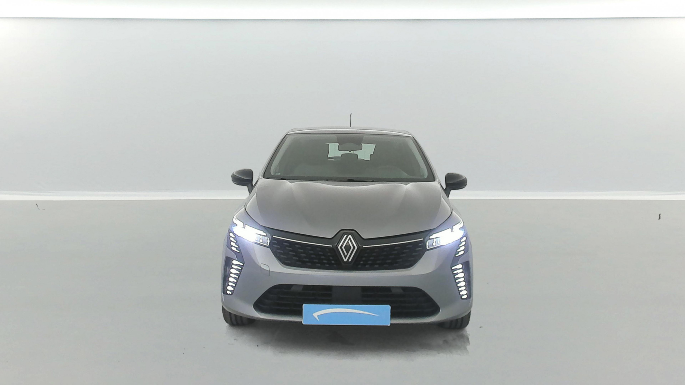 Vente en ligne Renault Clio 5 Clio E-Tech full hybrid 145 ch GSR2 au prix de 18 990 €