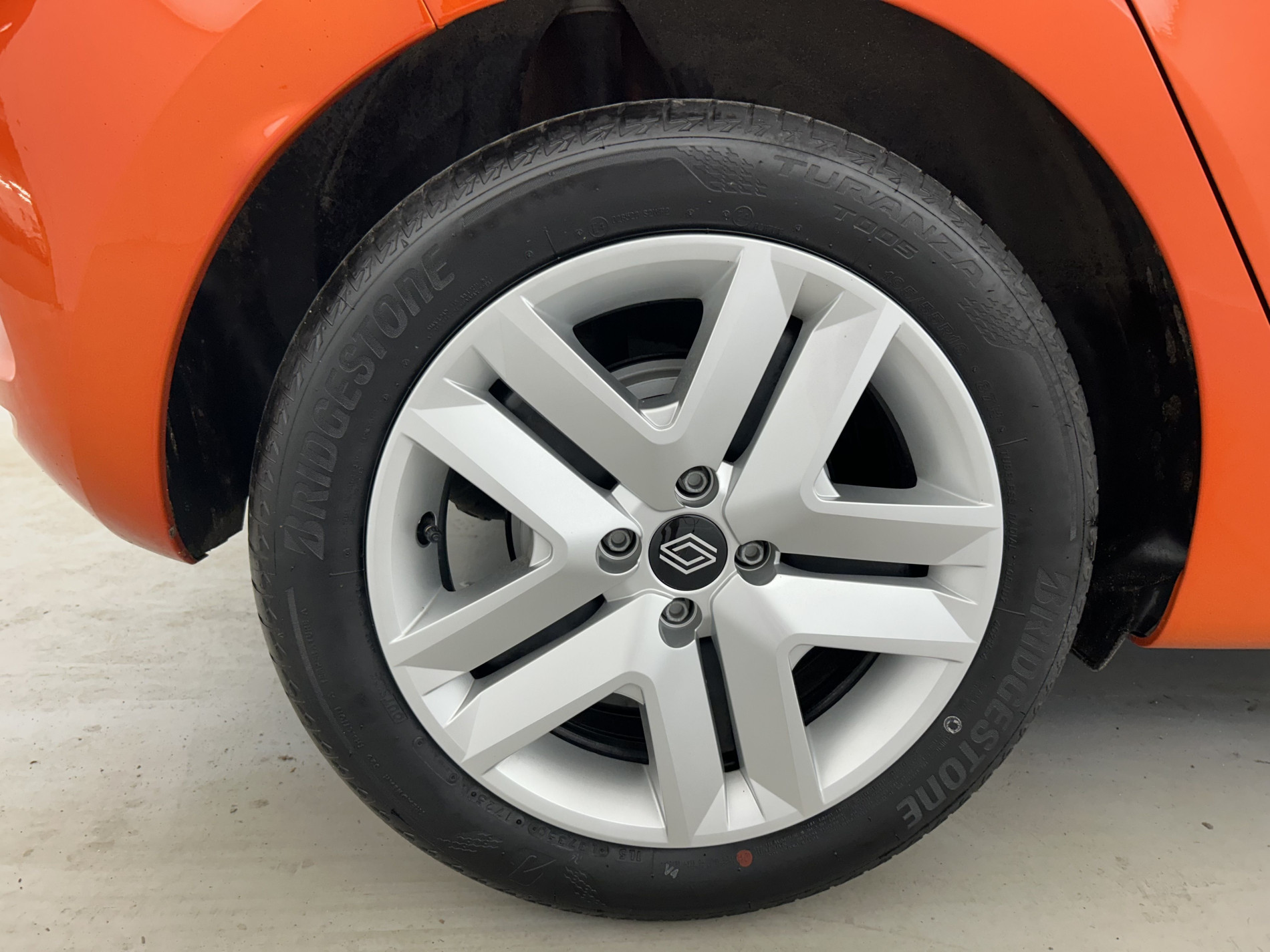 Vente en ligne Renault Clio 5 Clio E-Tech full hybrid 145 ch GSR2 au prix de 18 690 €