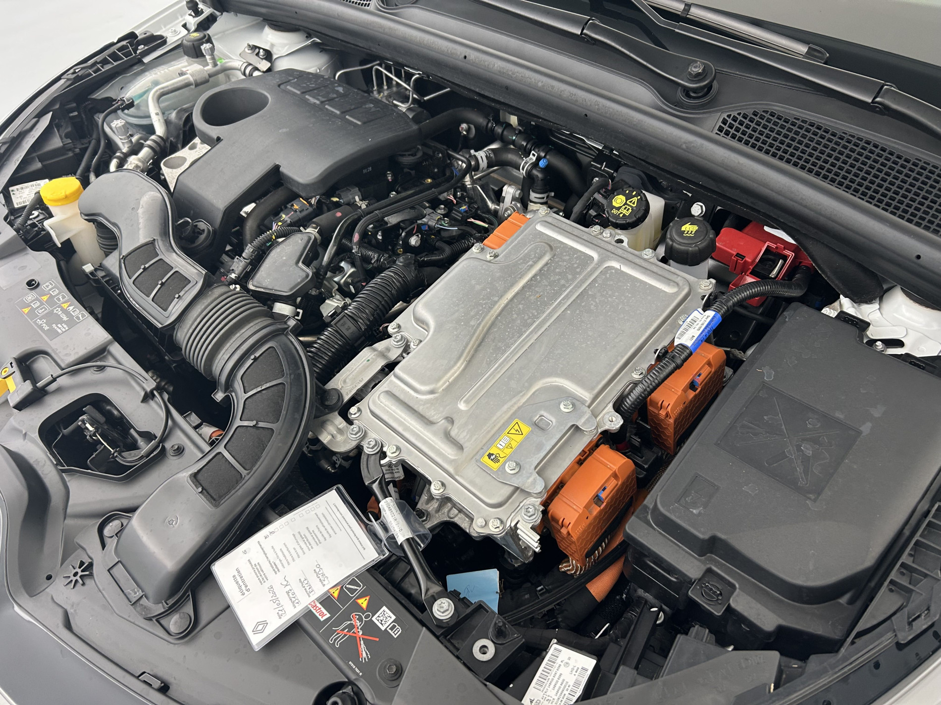 Vente en ligne Renault Clio 5 Clio E-Tech full hybrid 145 ch GSR2 au prix de 20 490 €